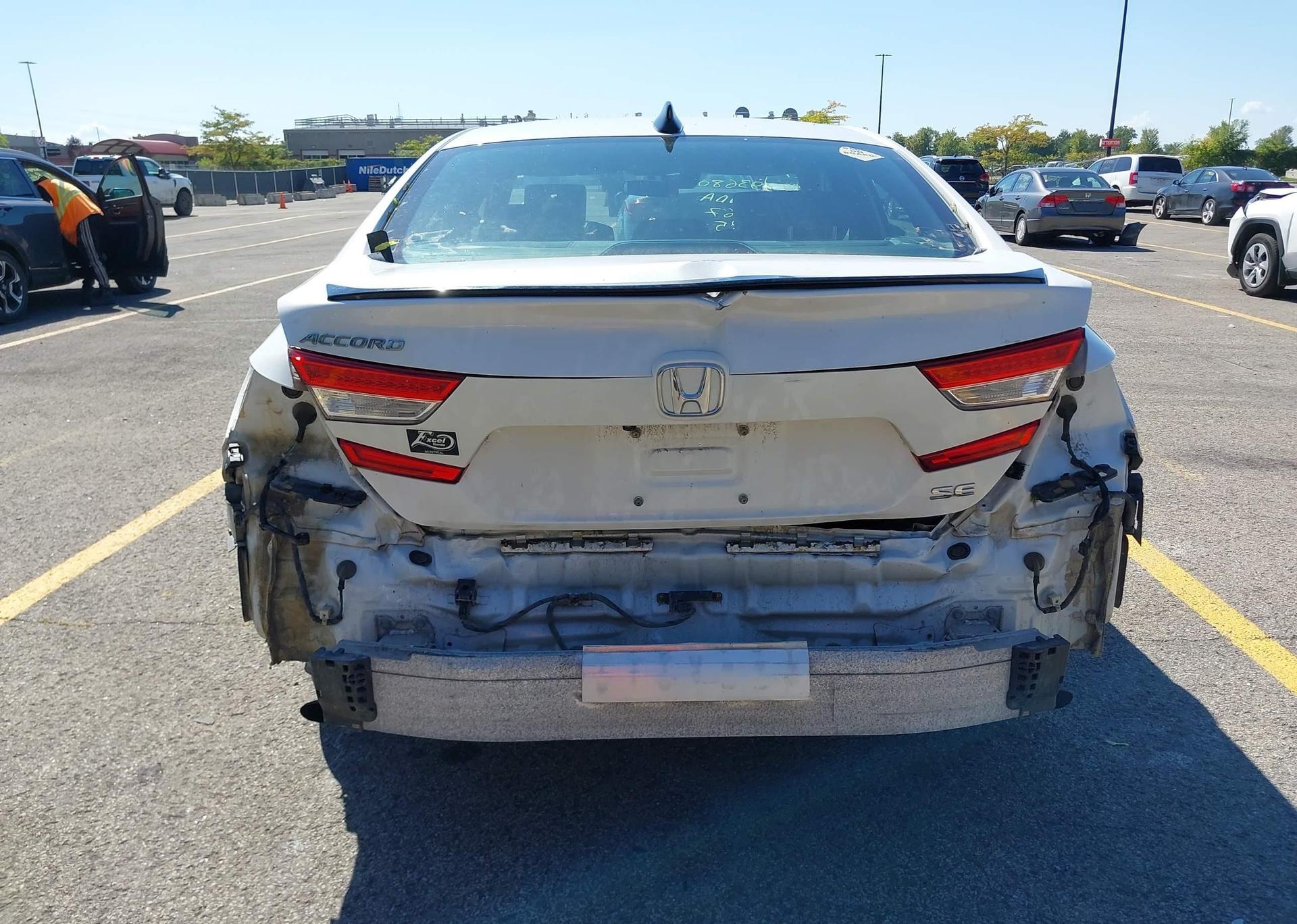 2021 HONDA ACCORD SE