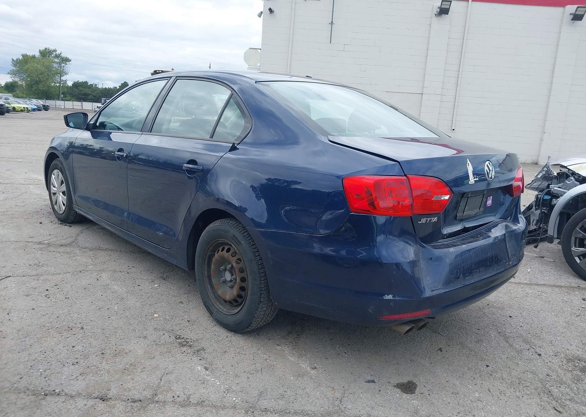 2013 VOLKSWAGEN JETTA S