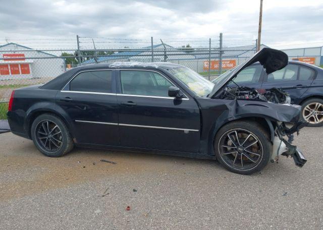 2008 CHRYSLER 300C SRT8