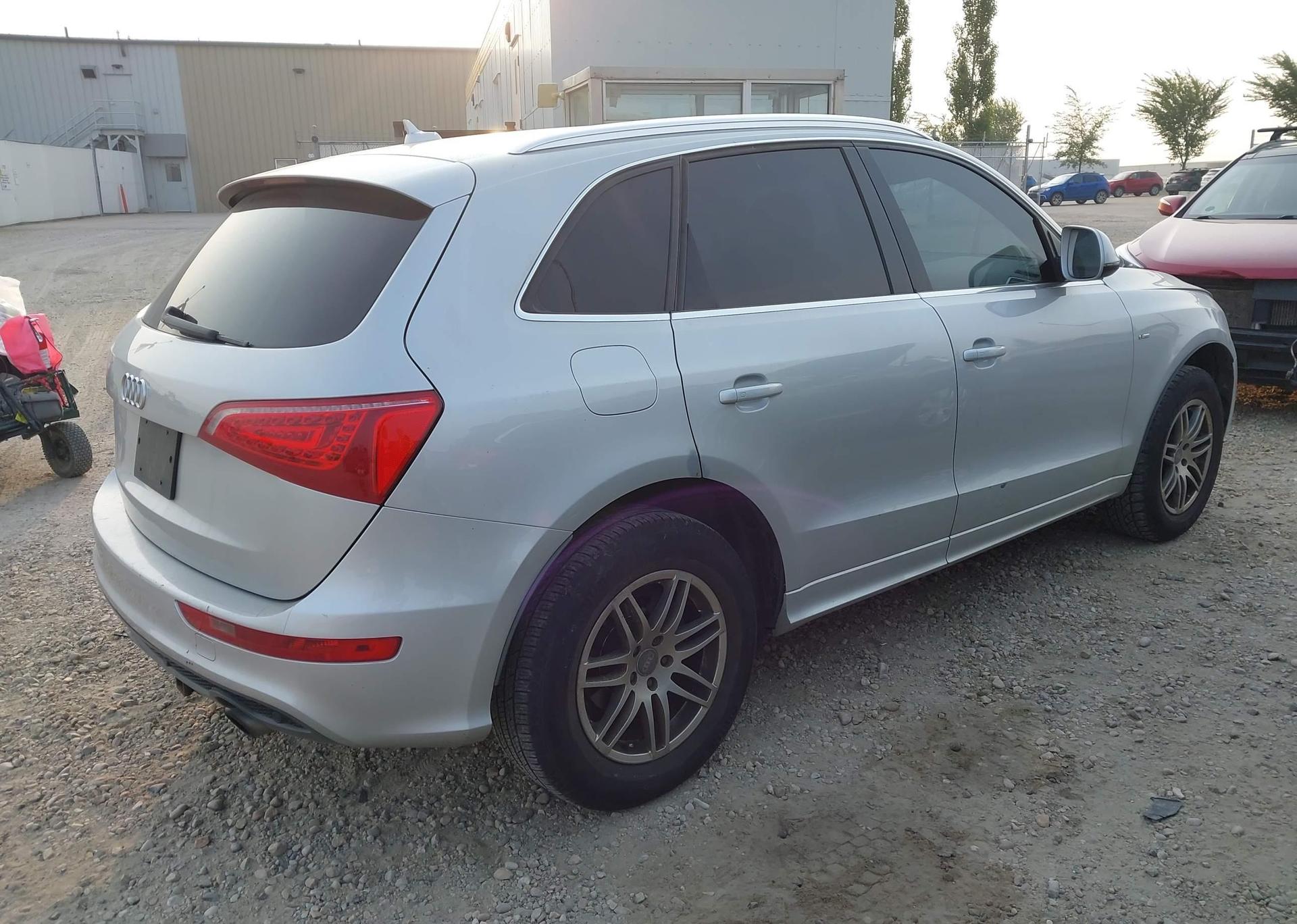 2012 AUDI Q5 2.0T PREMIUM PLUS