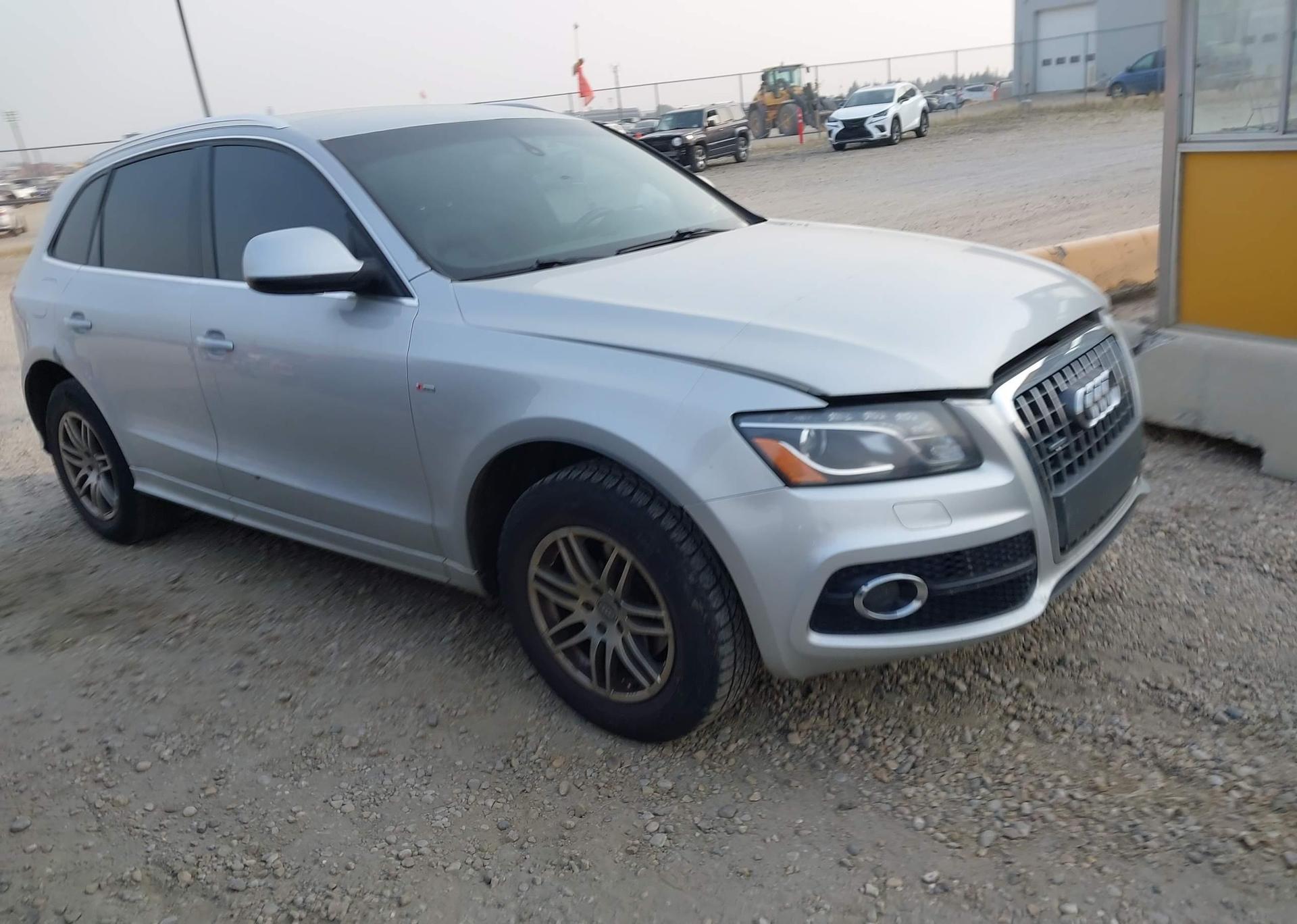 2012 AUDI Q5 2.0T PREMIUM PLUS