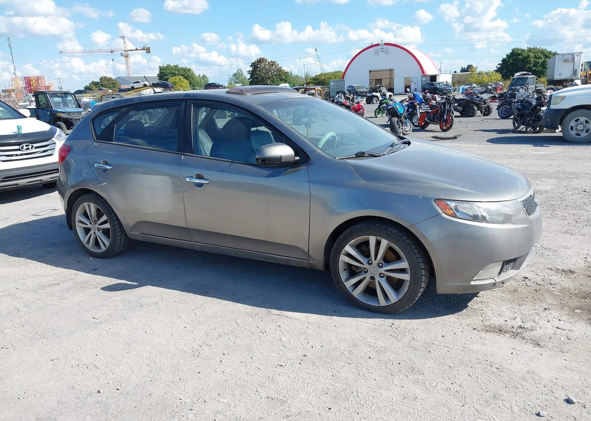 2011 KIA FORTE SX