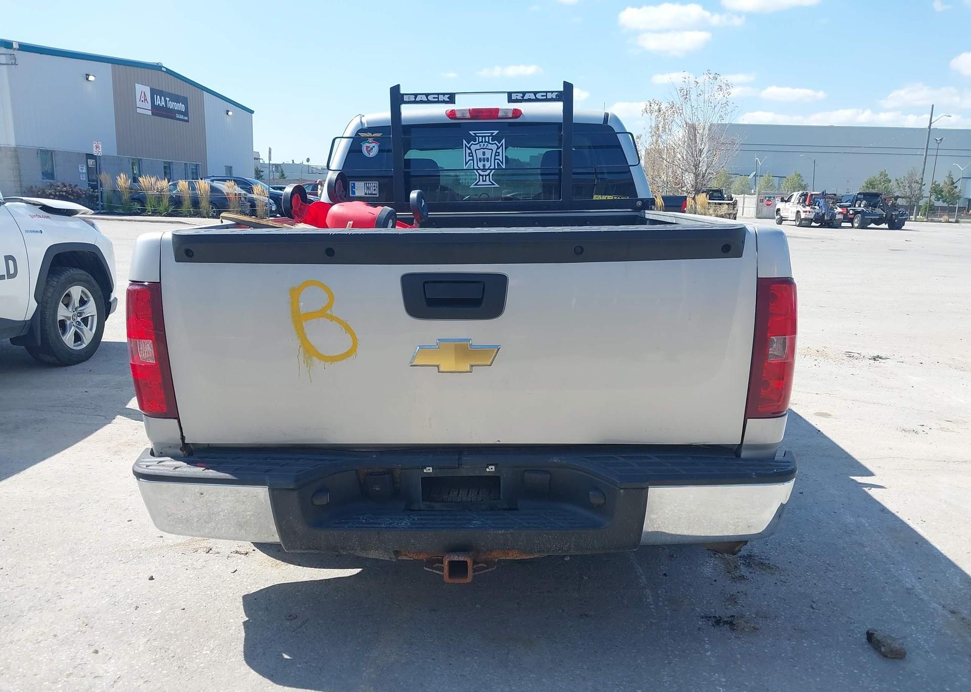 2011 CHEVROLET SILVERADO 1500 LS