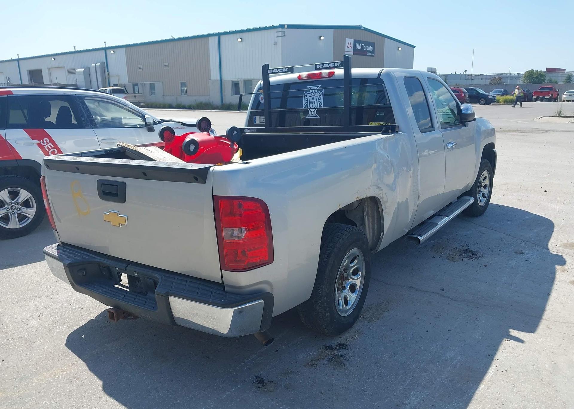 2011 CHEVROLET SILVERADO 1500 LS
