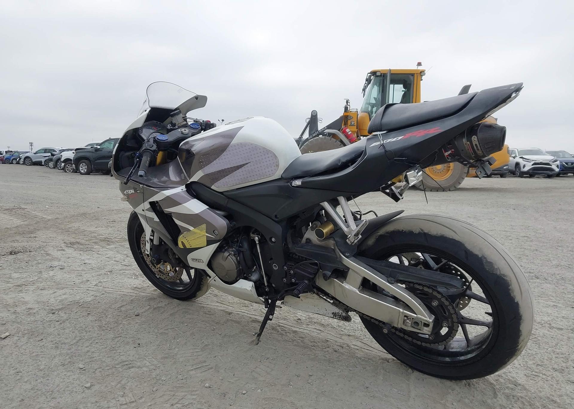 2006 HONDA CBR600 RR