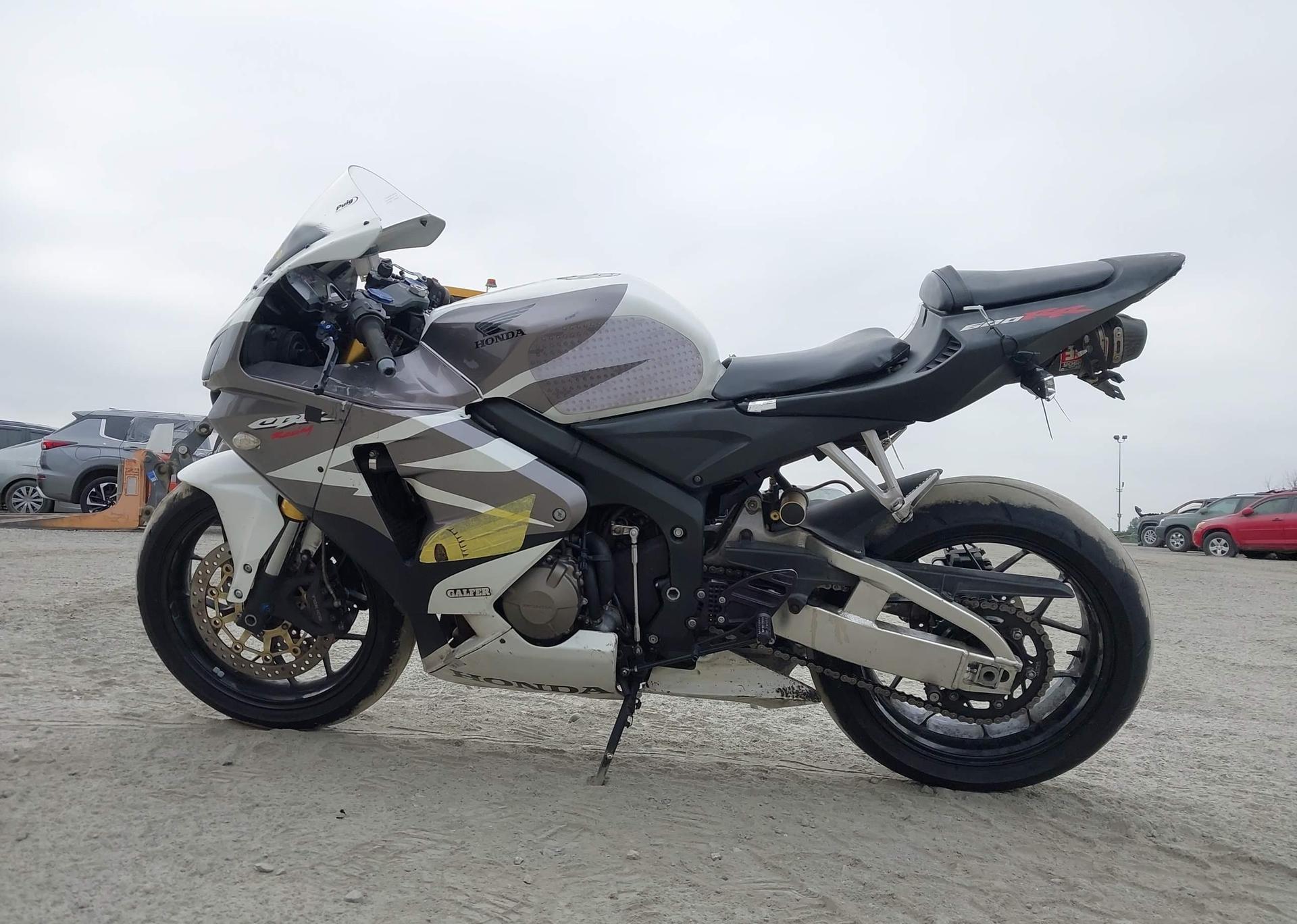 2006 HONDA CBR600 RR
