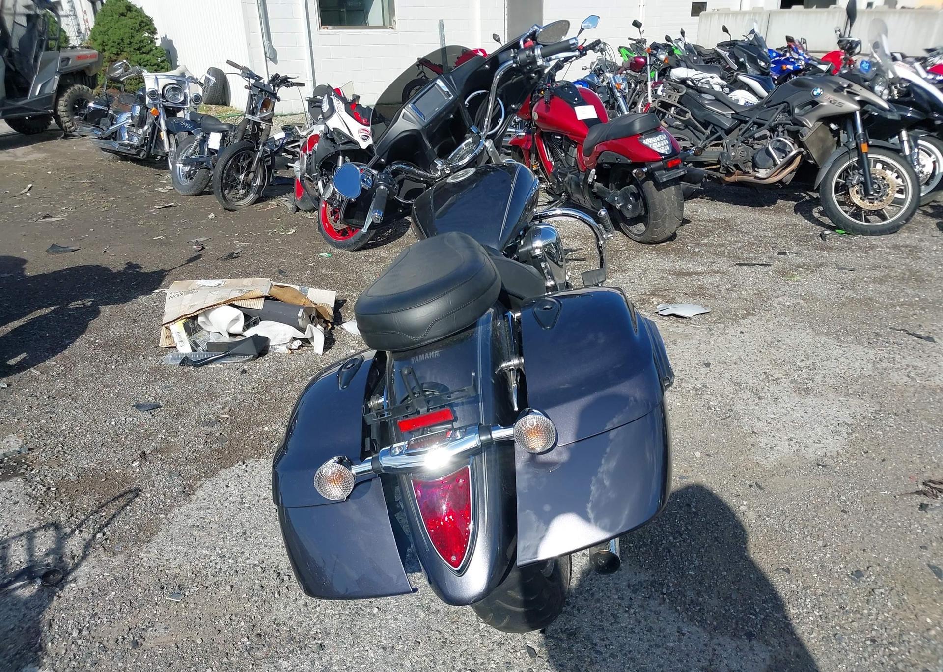 2014 YAMAHA XVS1300 CT