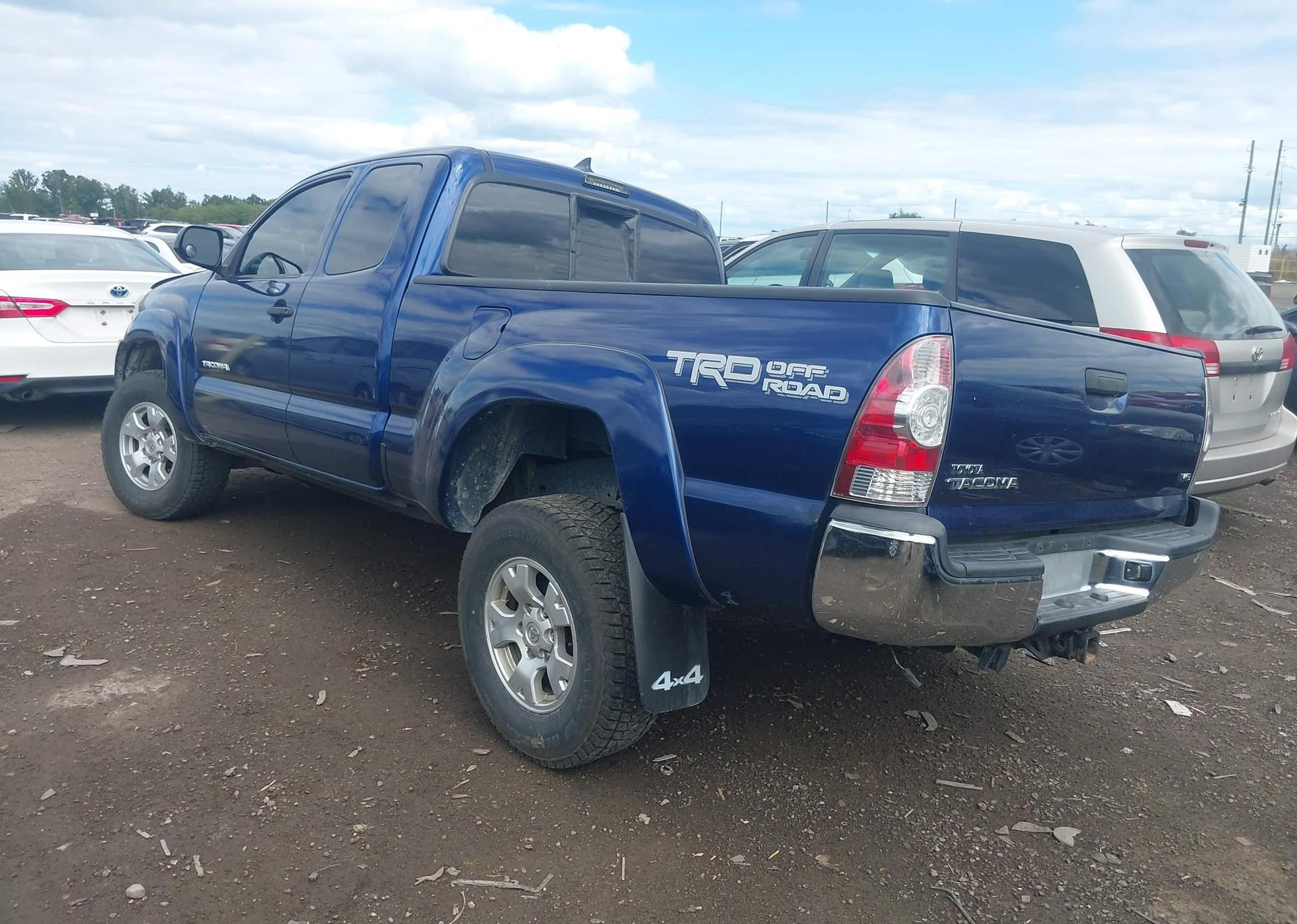 2014 TOYOTA TACOMA BASE V6