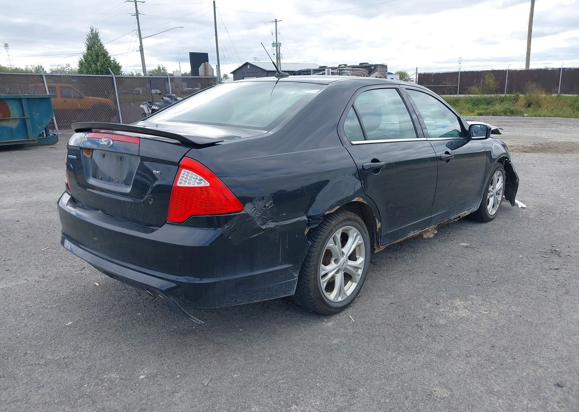 2011 FORD FUSION SE