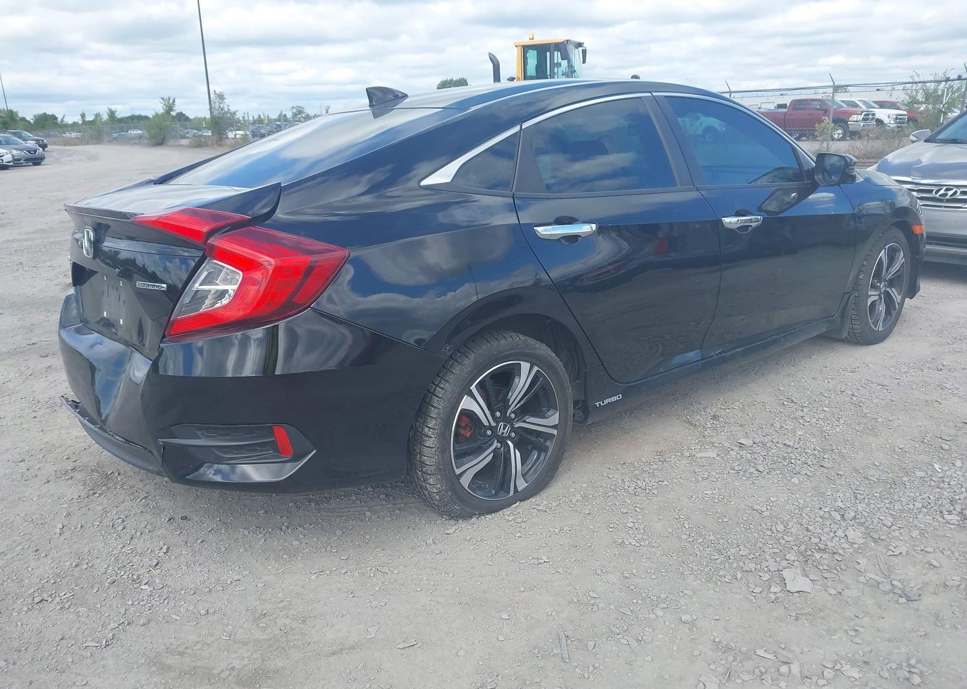 2016 HONDA CIVIC