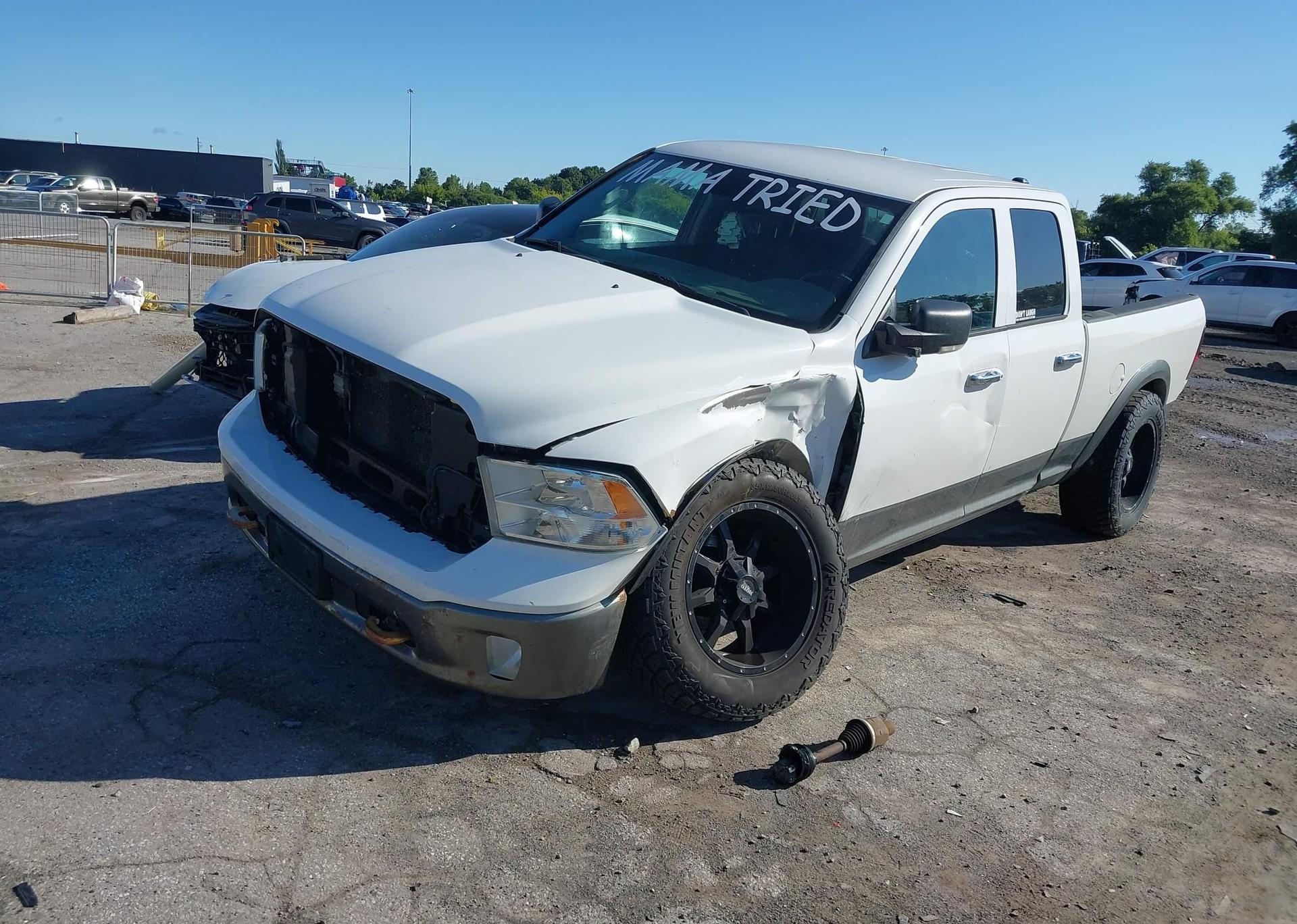 2013 RAM 1500 SLT