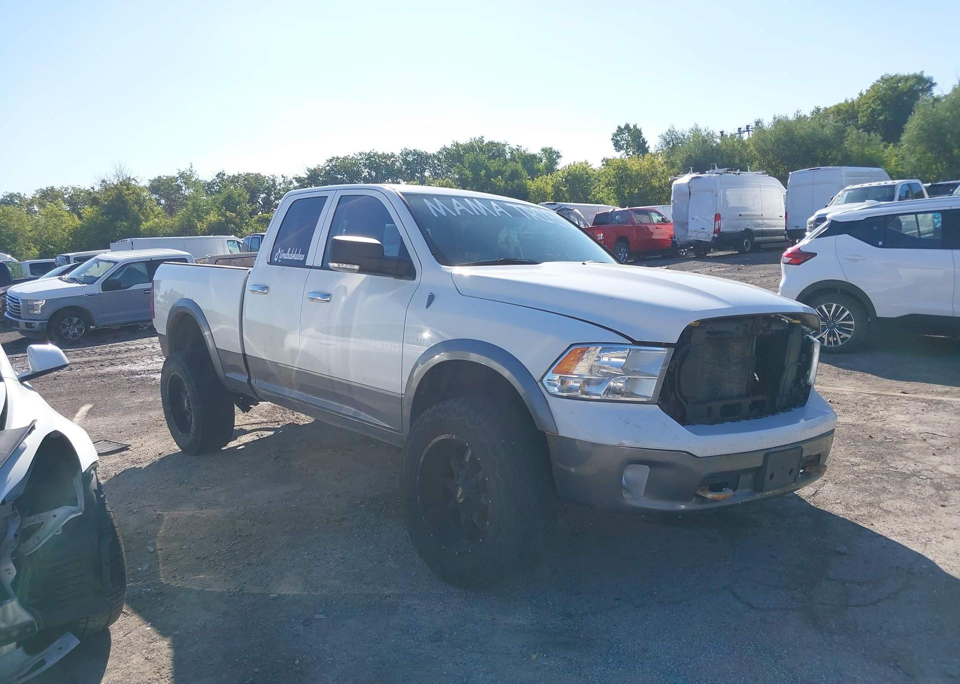 2013 RAM 1500 SLT