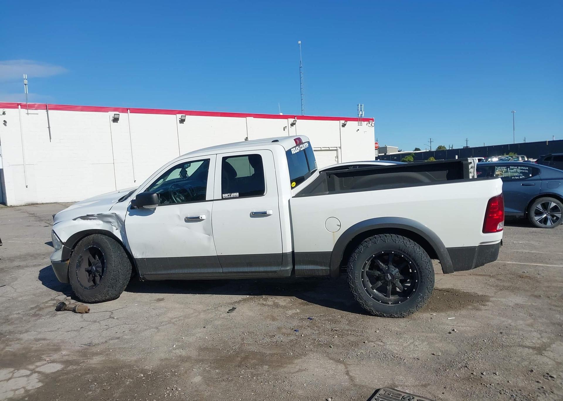 2013 RAM 1500 SLT