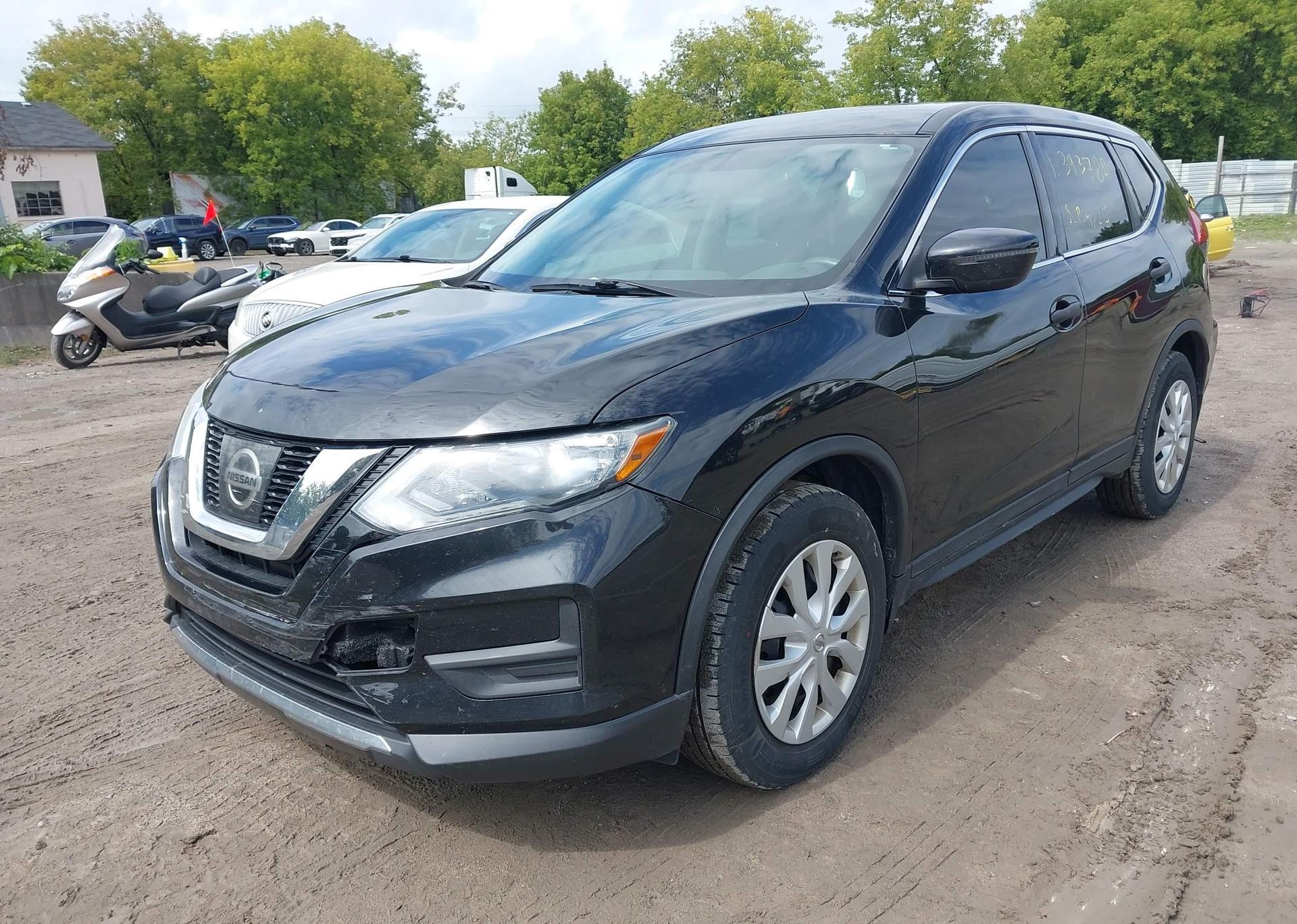 2017 NISSAN ROGUE S