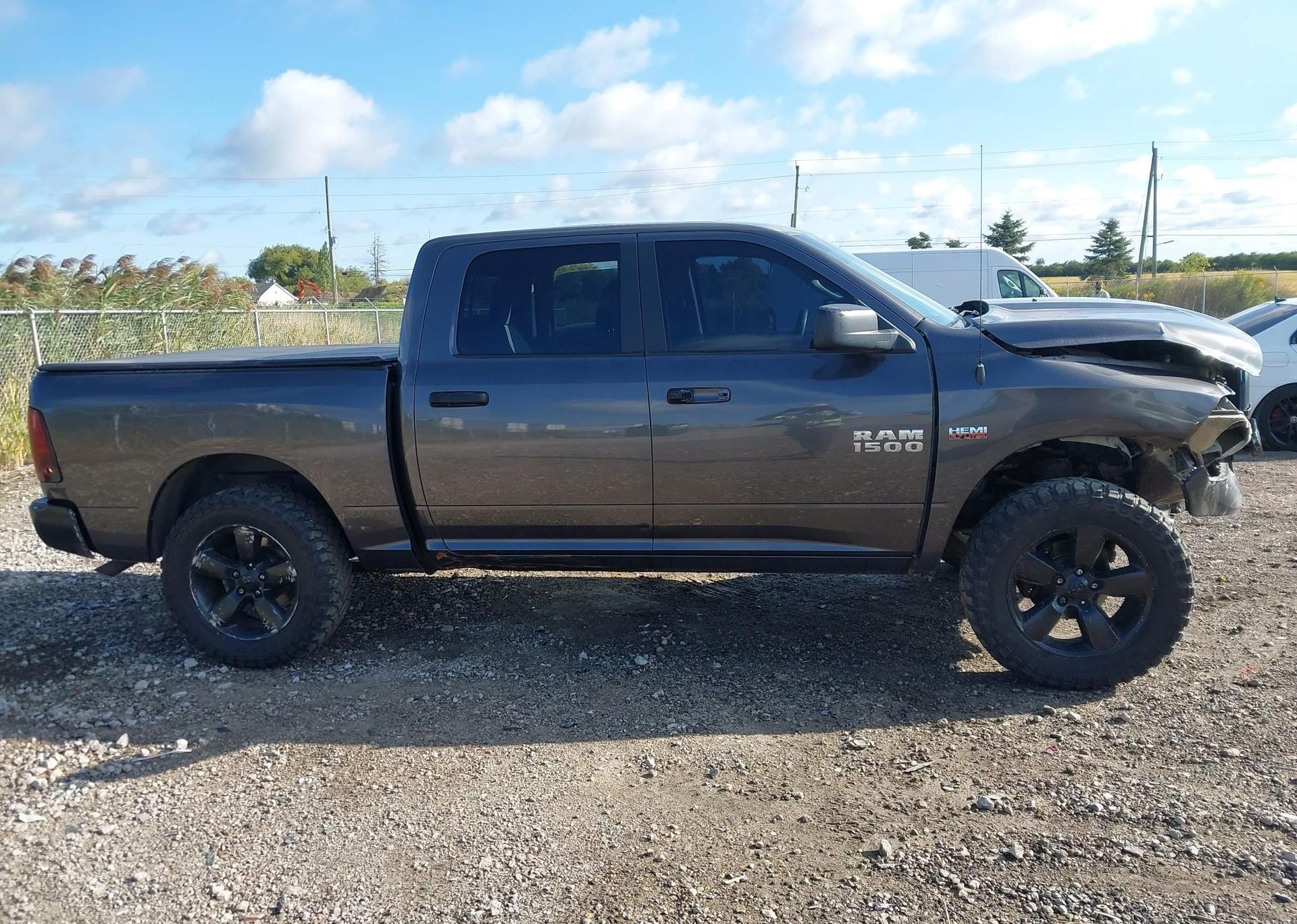 2015 DODGE RAM 1500