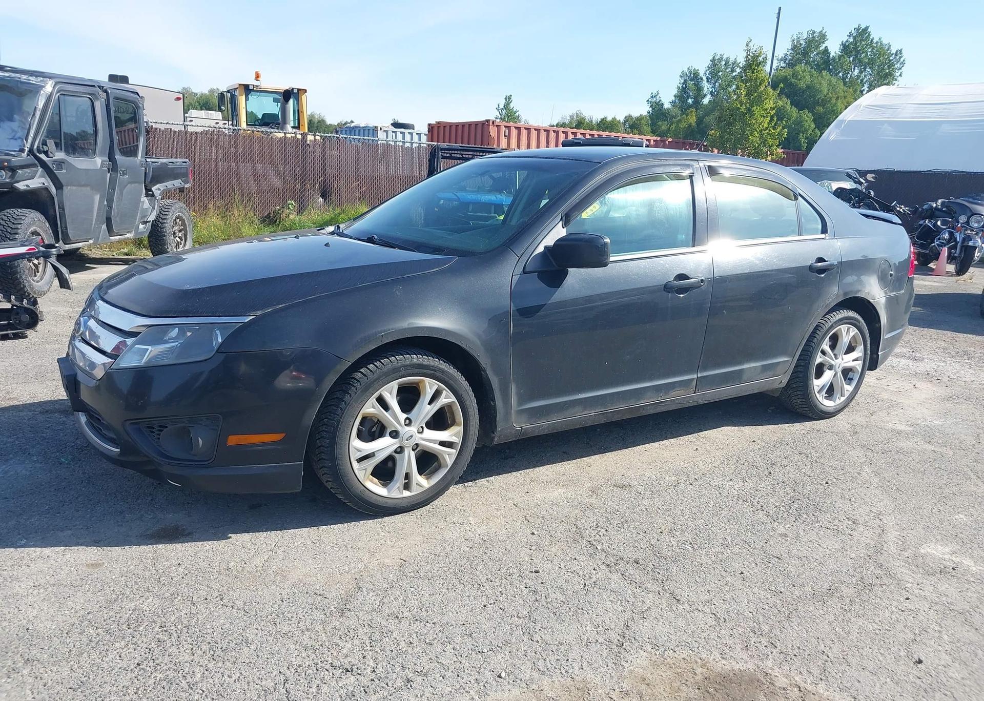 2012 FORD FUSION SE