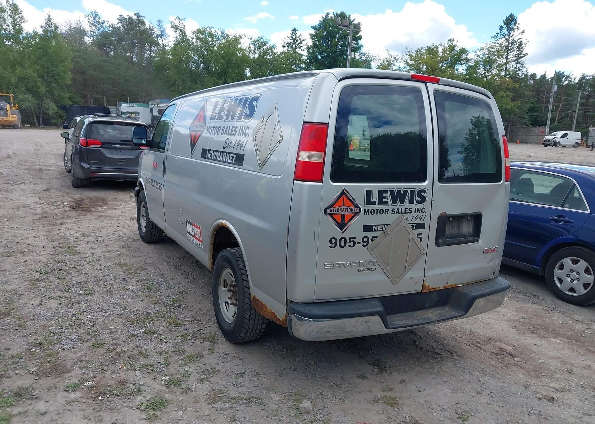 2012 GMC SAVANA G3500