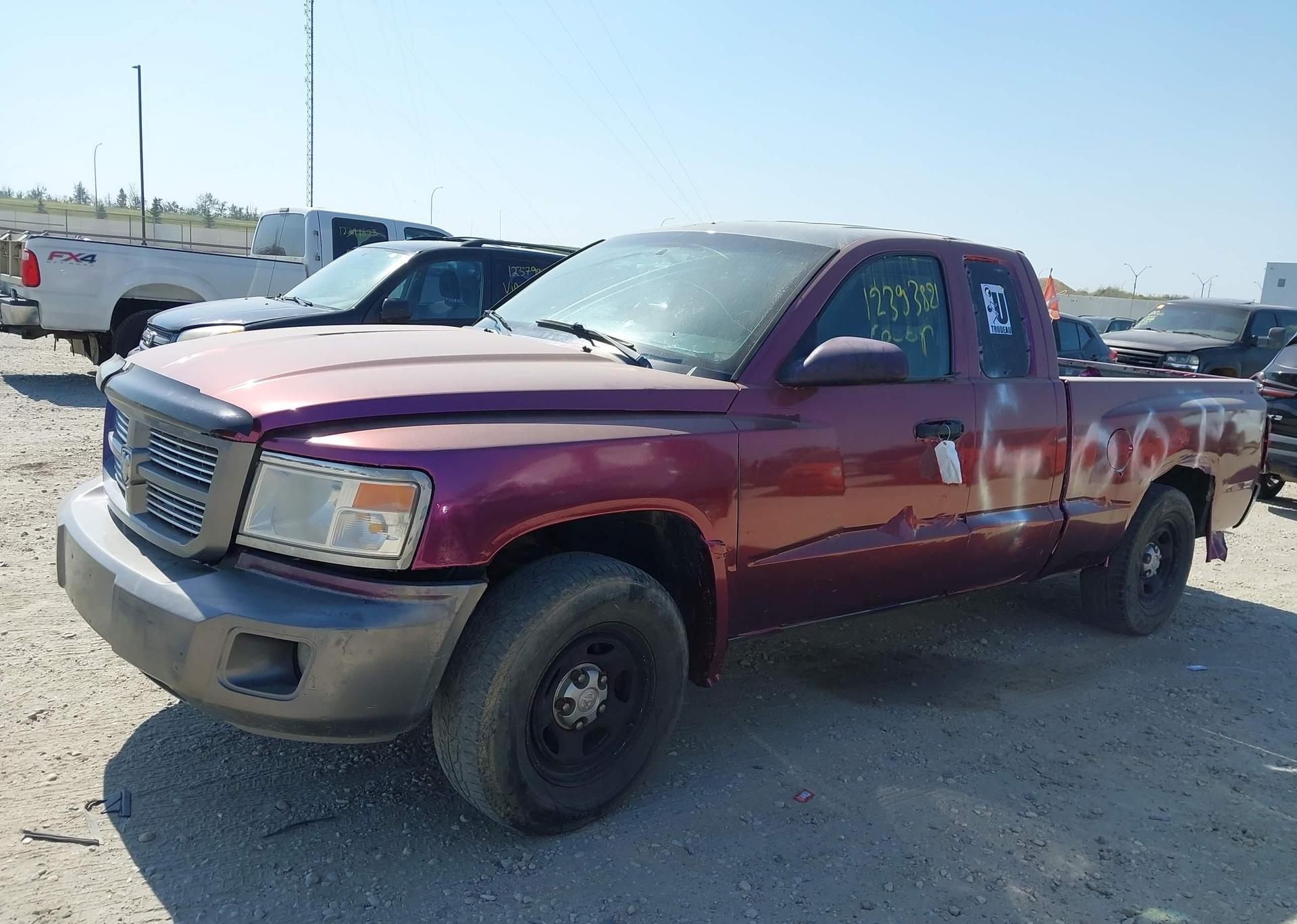 2008 DODGE DAKOTA ST