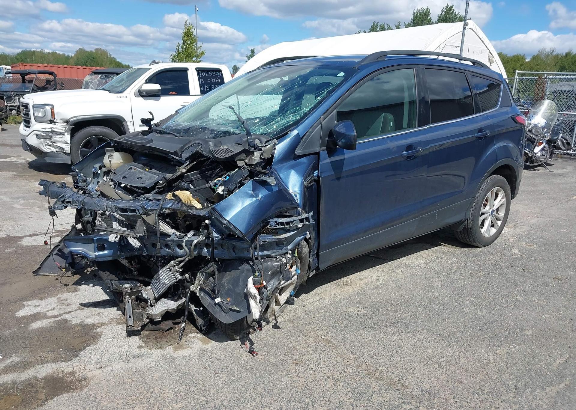 2018 FORD ESCAPE SE