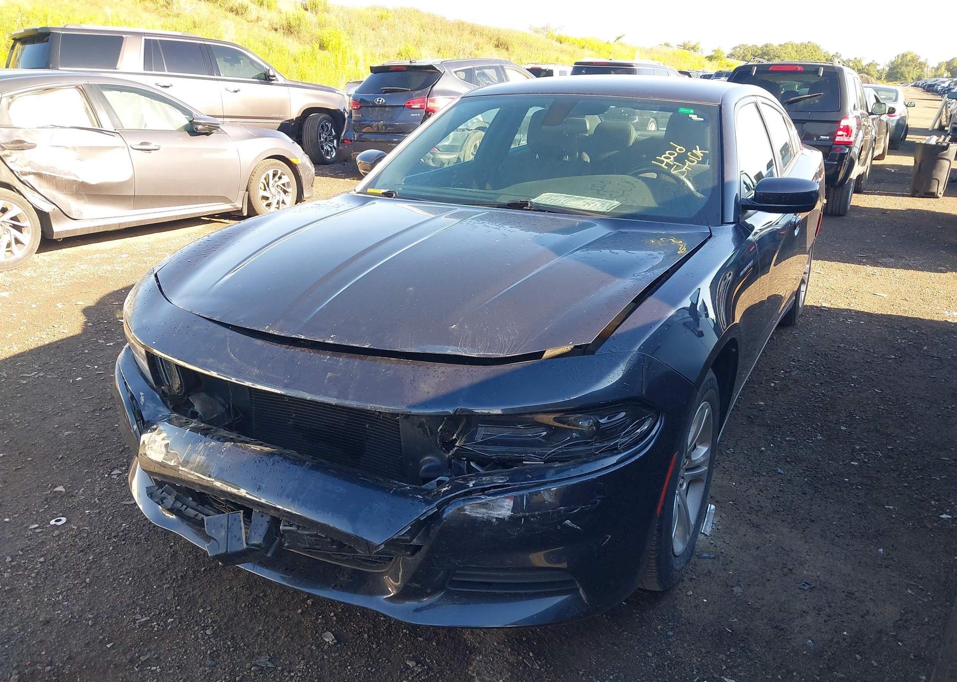 2019 DODGE CHARGER SXT