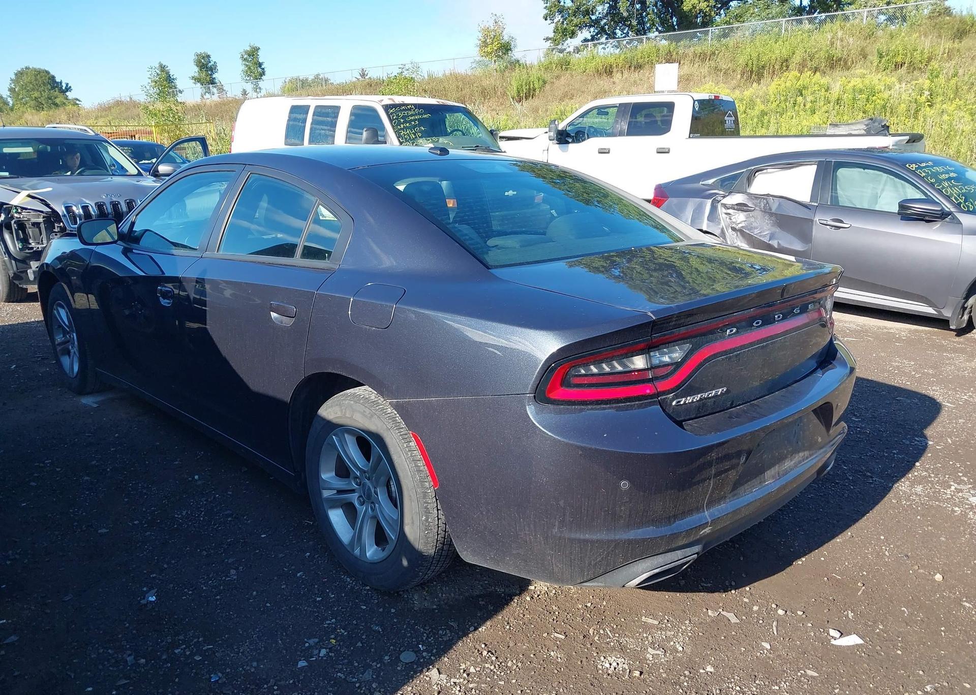 2019 DODGE CHARGER SXT