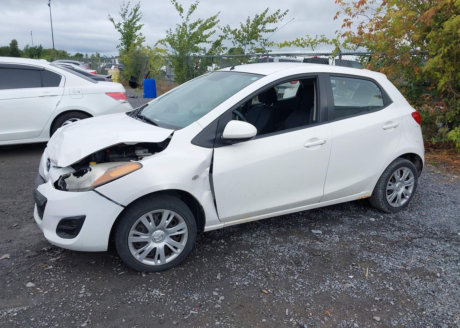 2011 MAZDA MAZDA2 GS