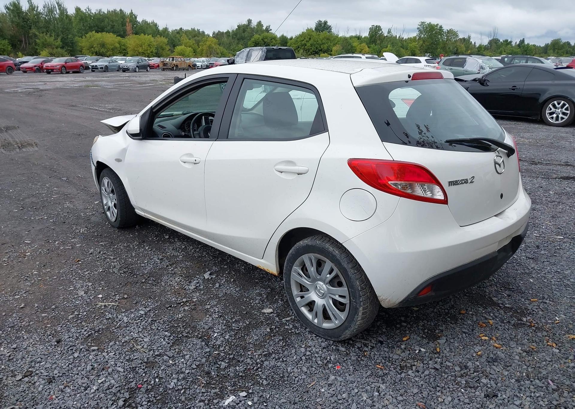 2011 MAZDA MAZDA2 GS