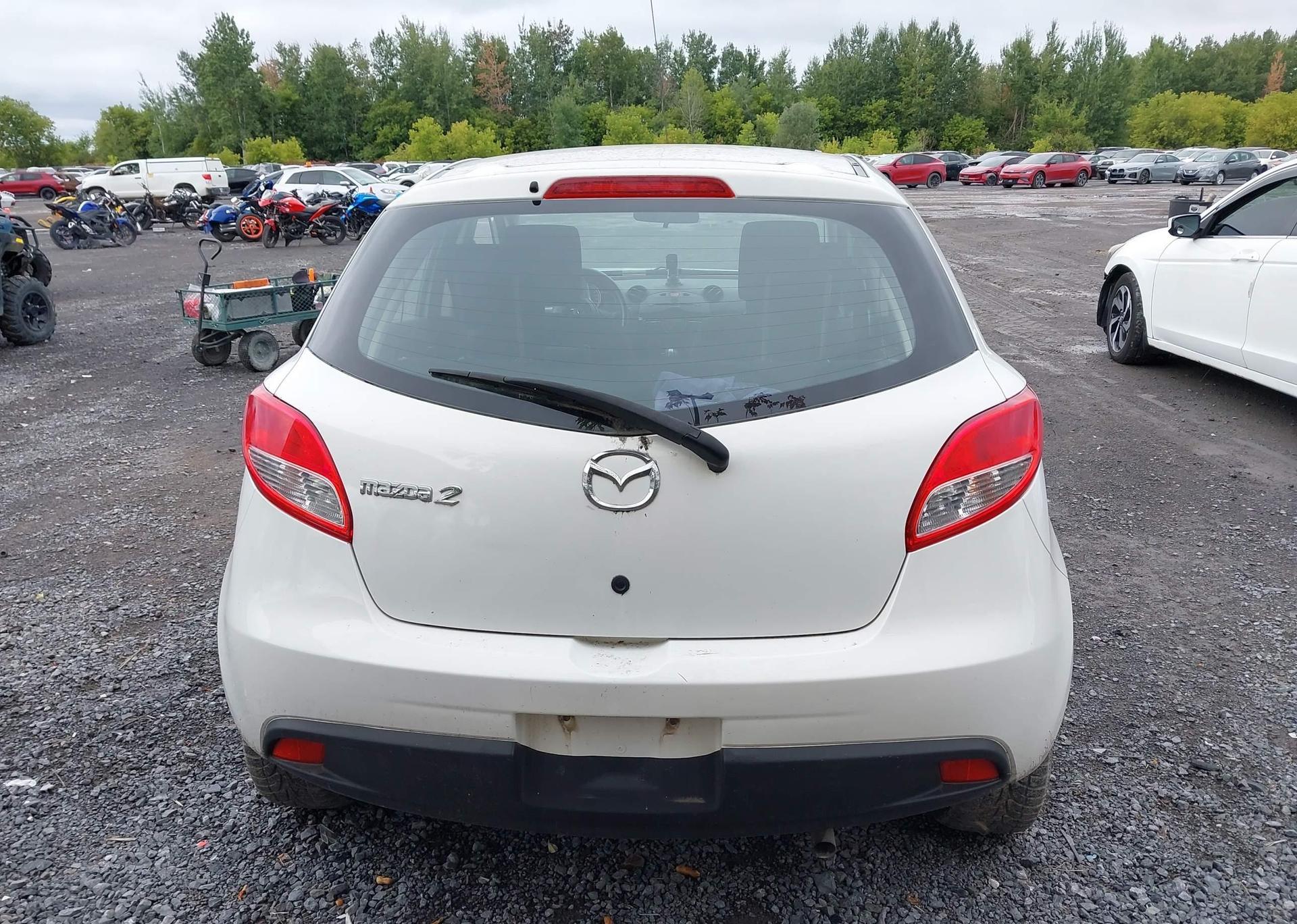 2011 MAZDA MAZDA2 GS
