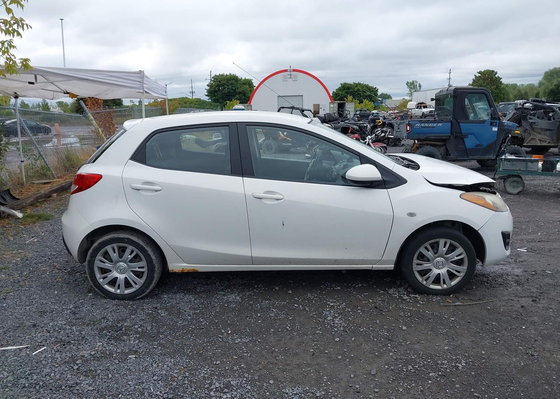 2011 MAZDA MAZDA2 GS