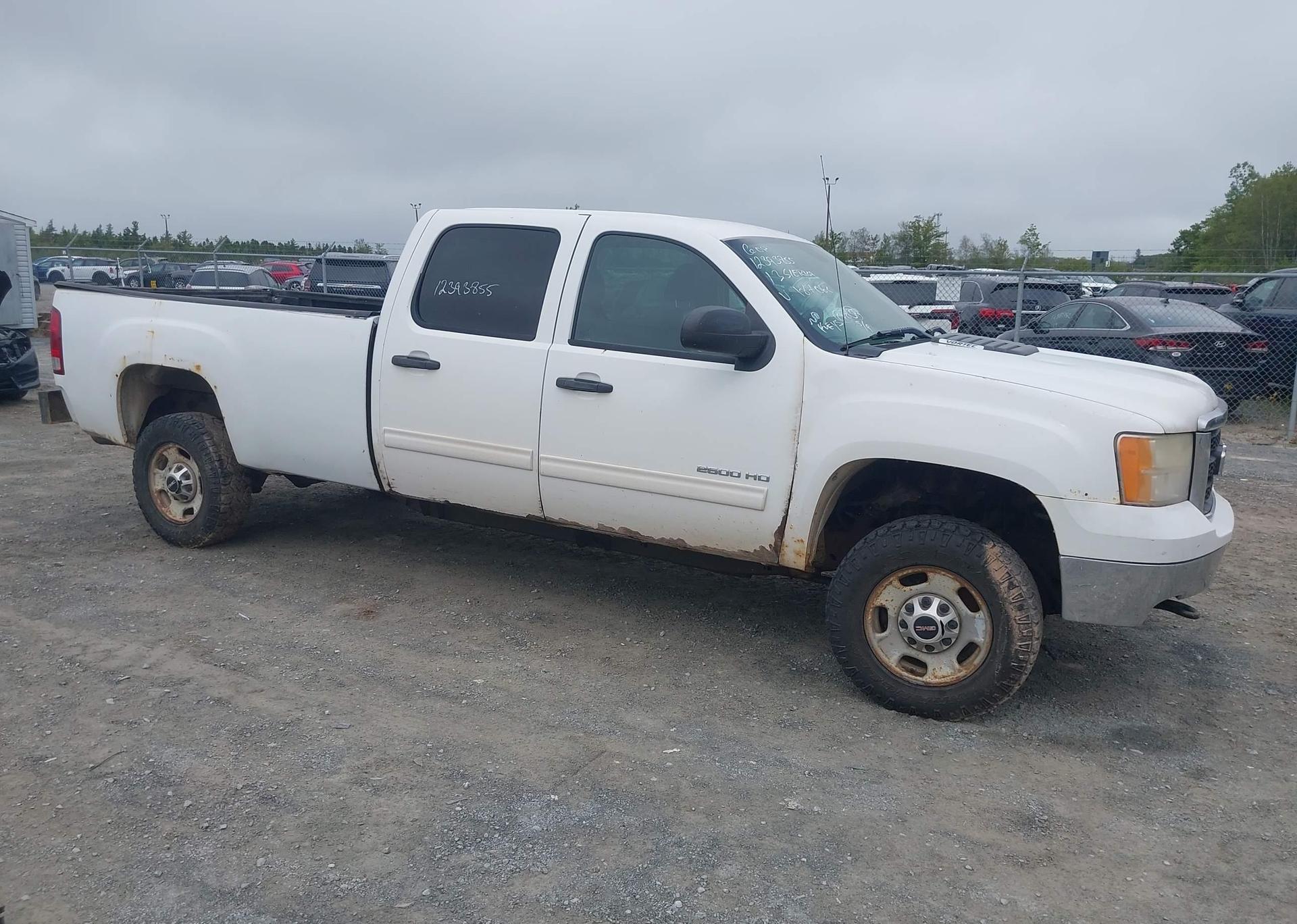 2013 GMC SIERRA 2500HD WT