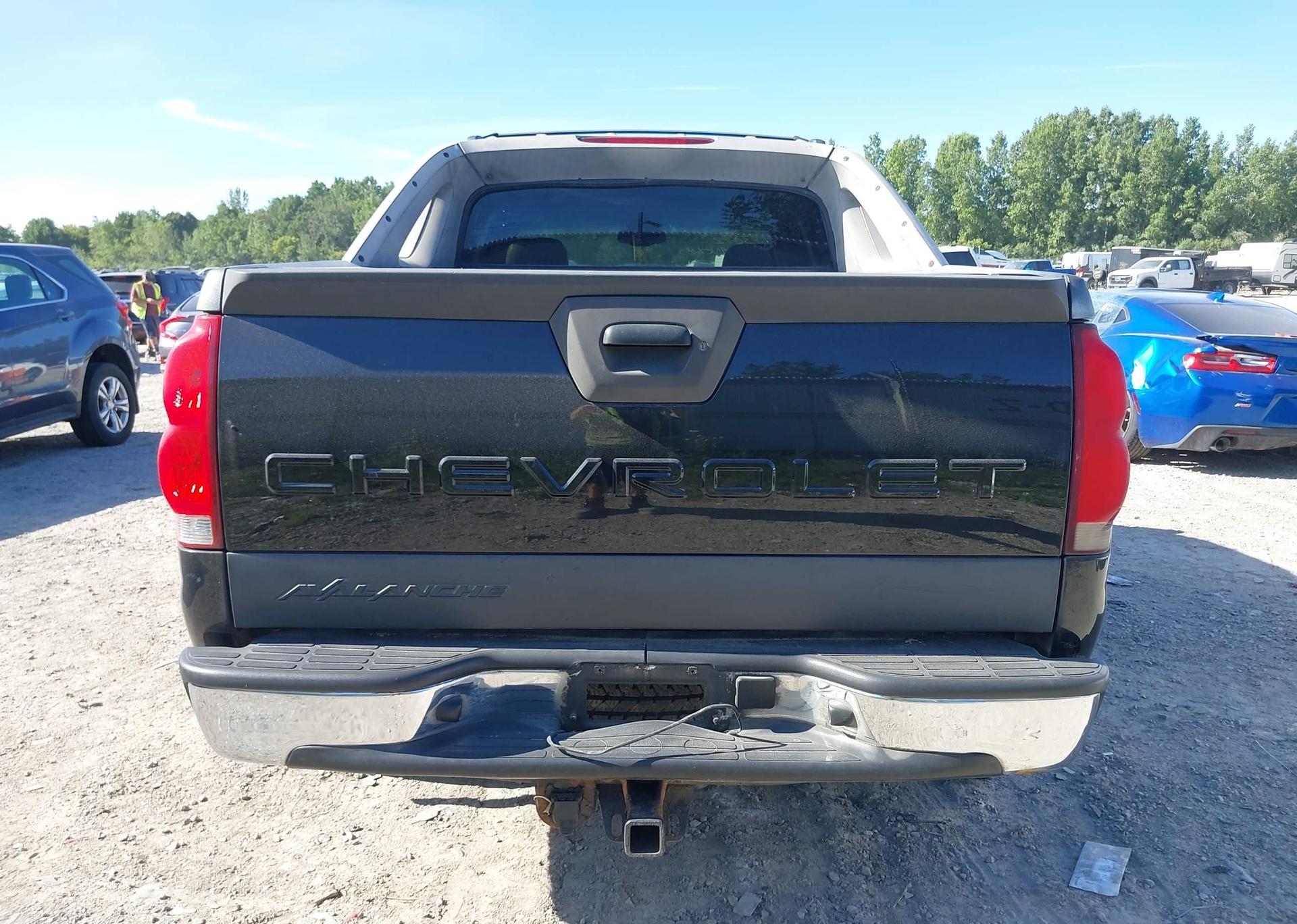 2006 CHEVROLET AVALANCHE 1500 LS