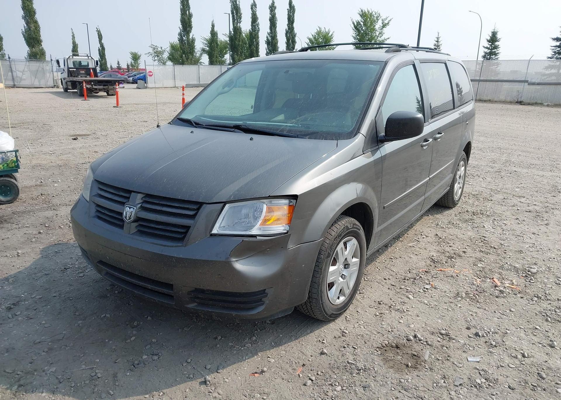 2010 DODGE GRAND CARAVAN SE