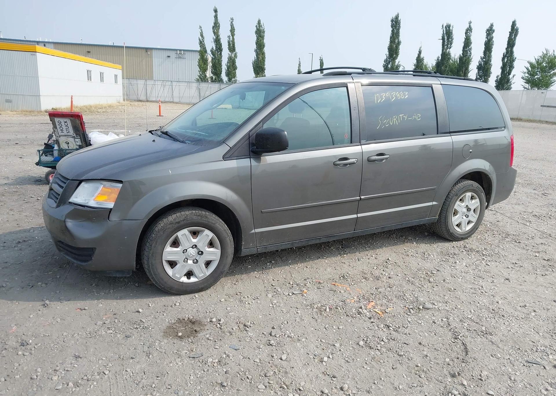2010 DODGE GRAND CARAVAN SE