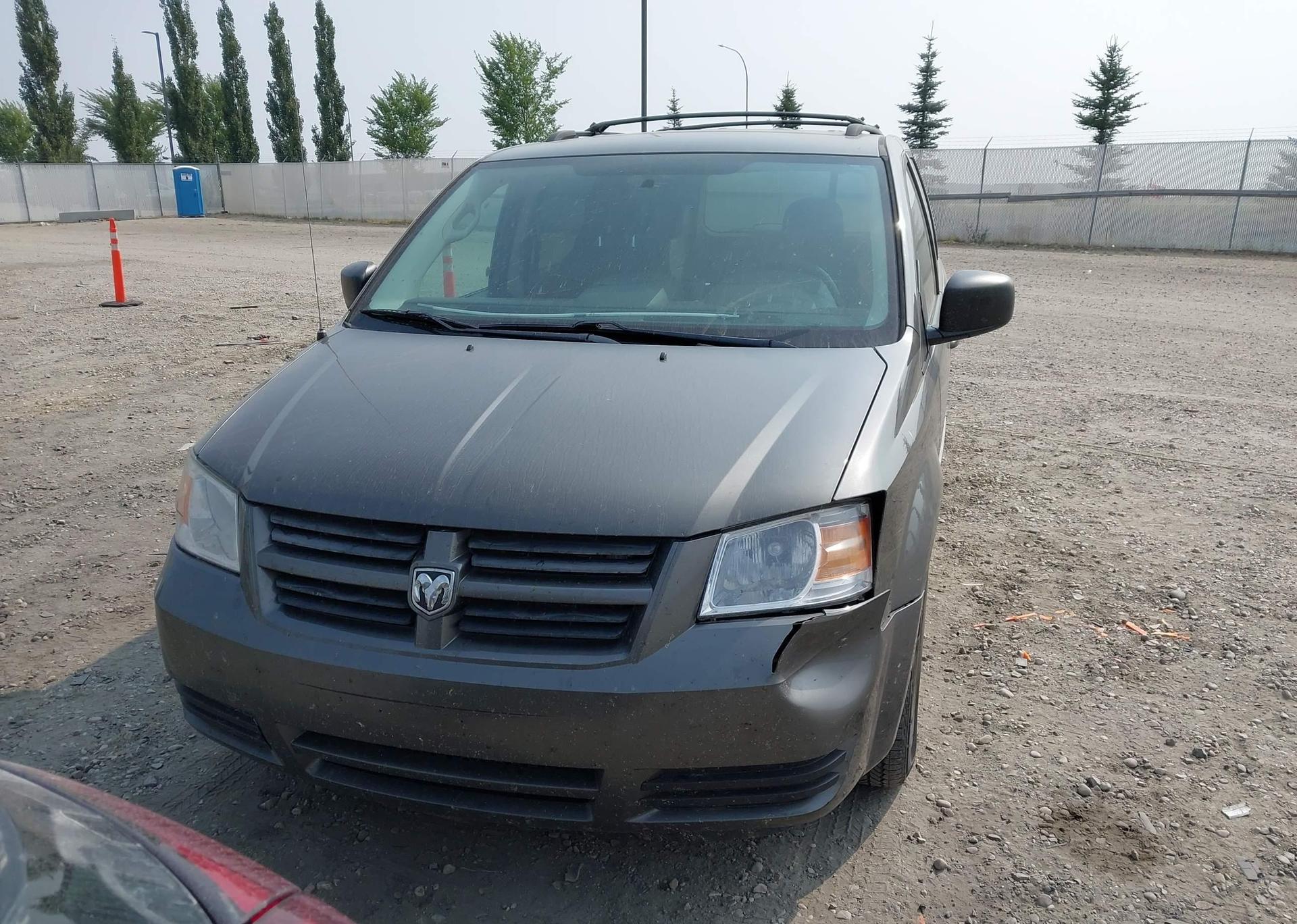 2010 DODGE GRAND CARAVAN SE