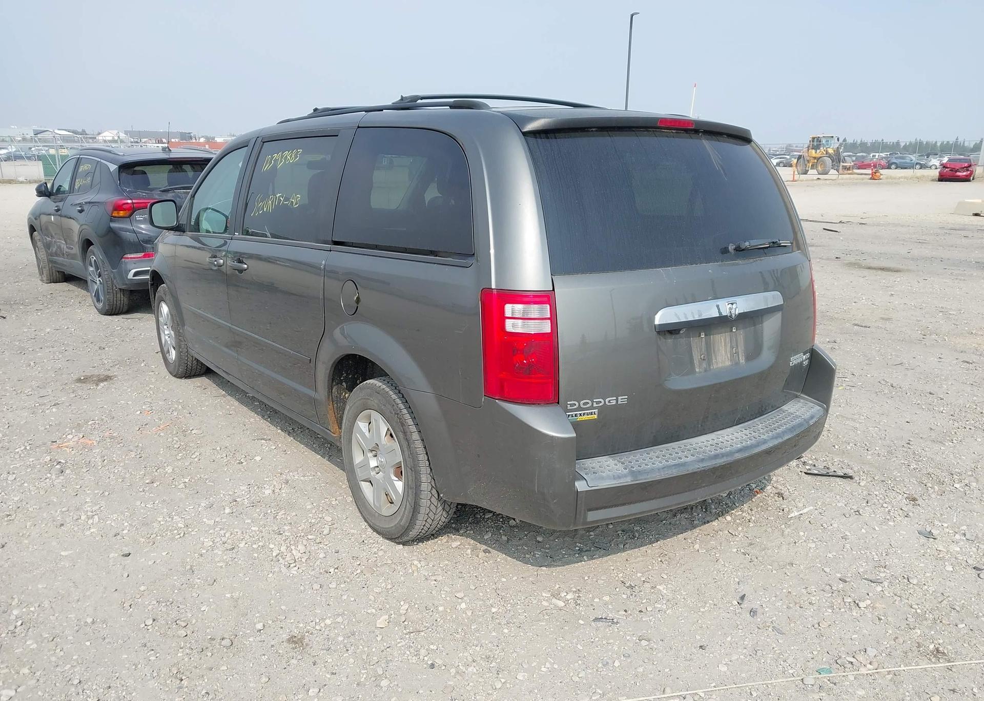 2010 DODGE GRAND CARAVAN SE