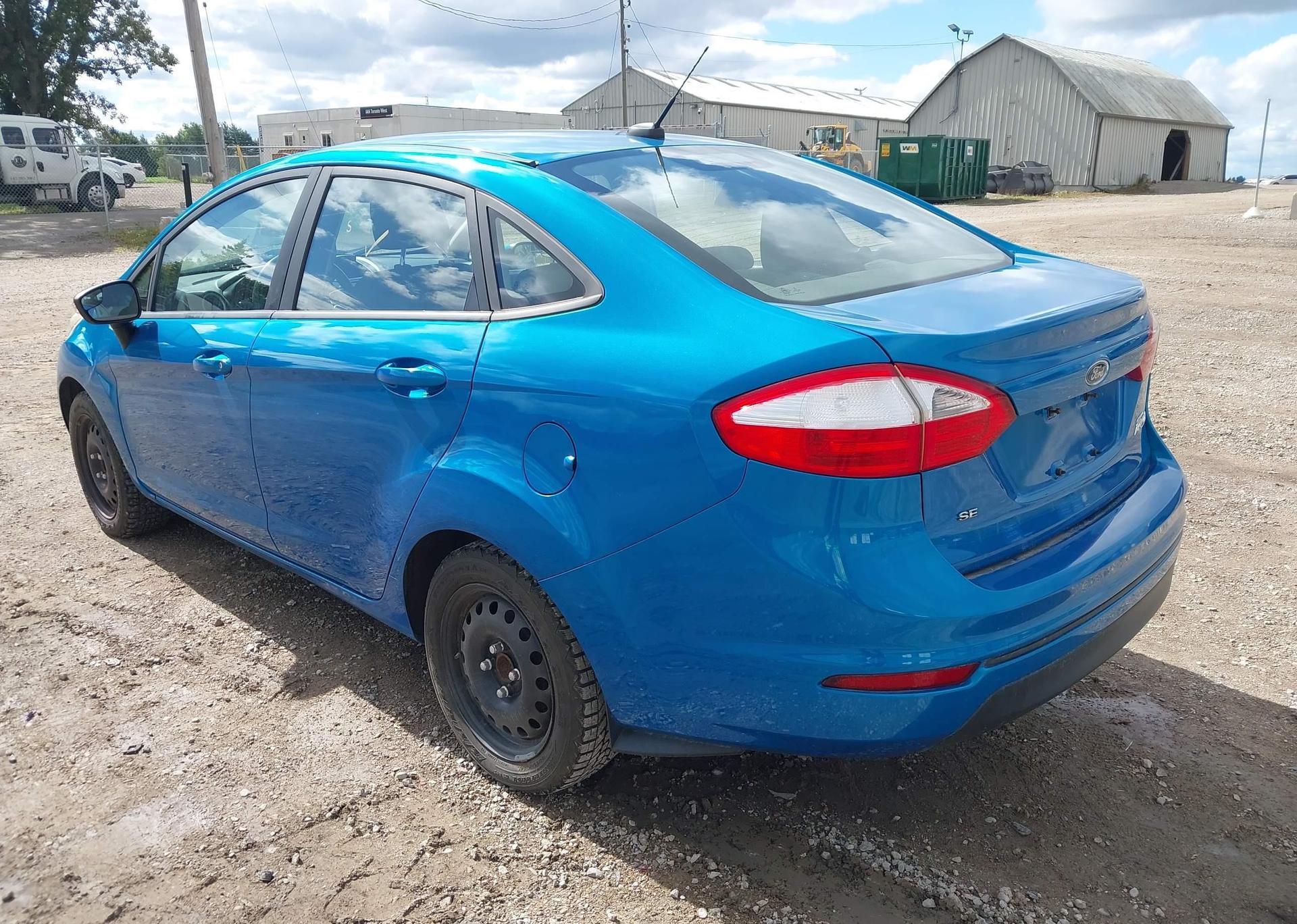 2016 FORD Fiesta