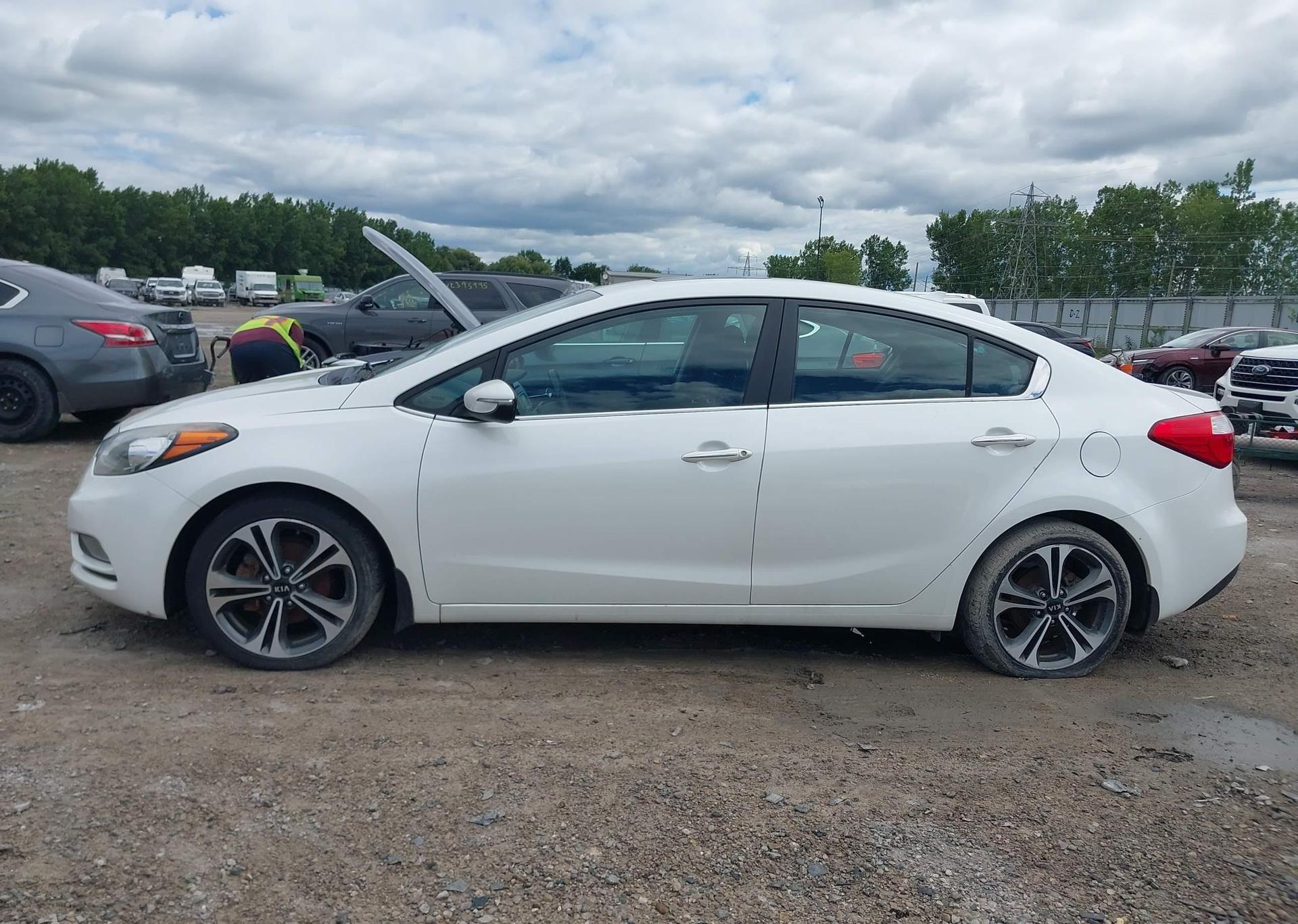 2014 KIA FORTE EX