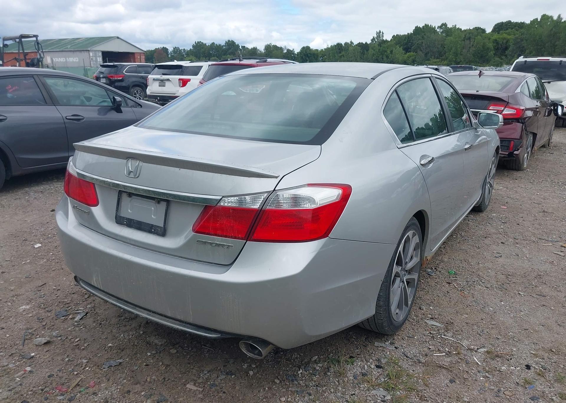 2013 HONDA ACCORD SPORT