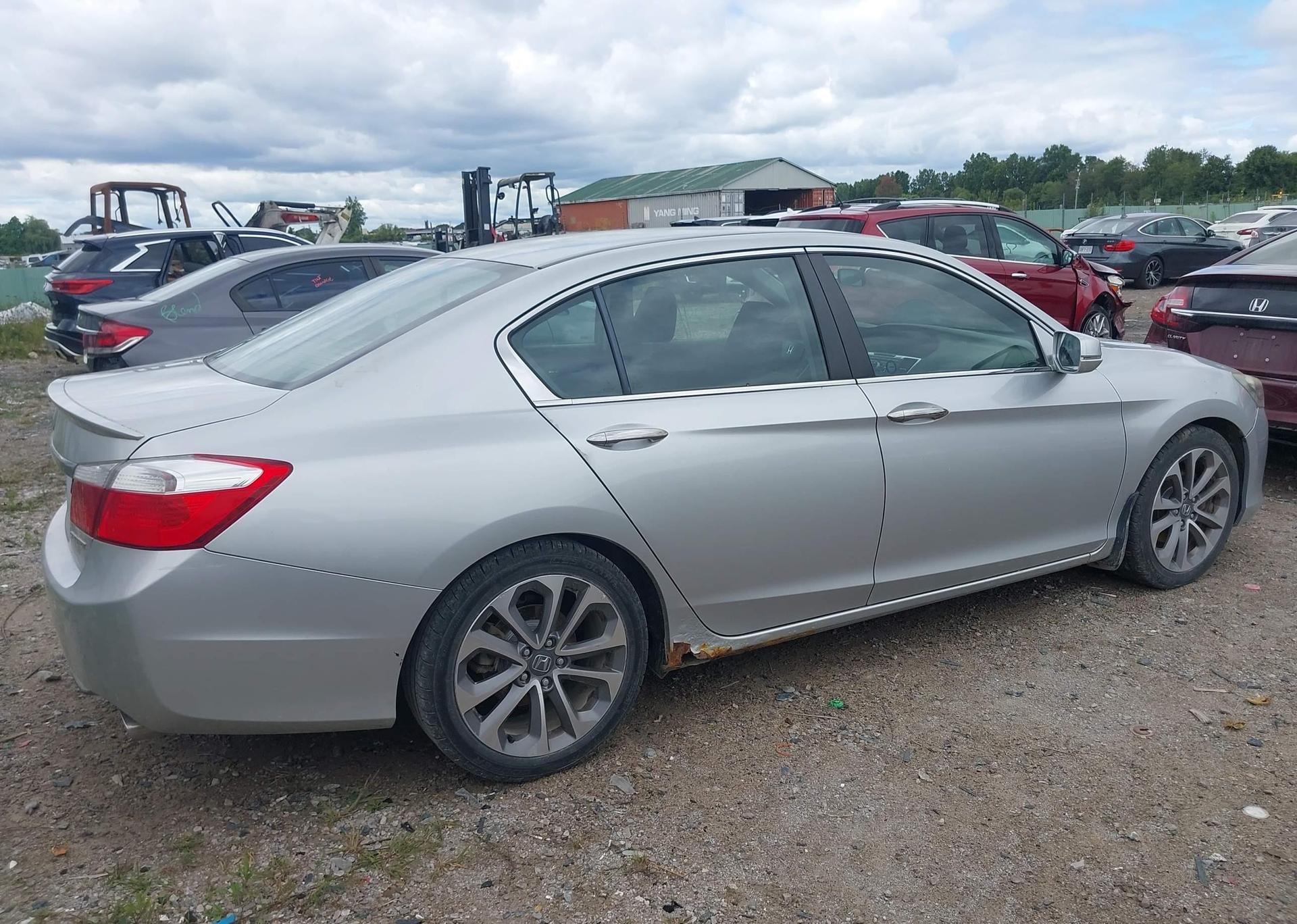 2013 HONDA ACCORD SPORT