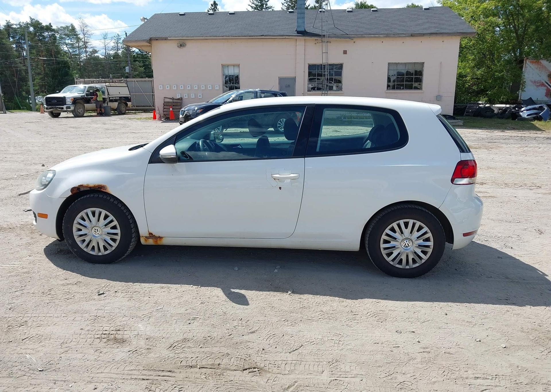 2012 VOLKSWAGEN GOLF