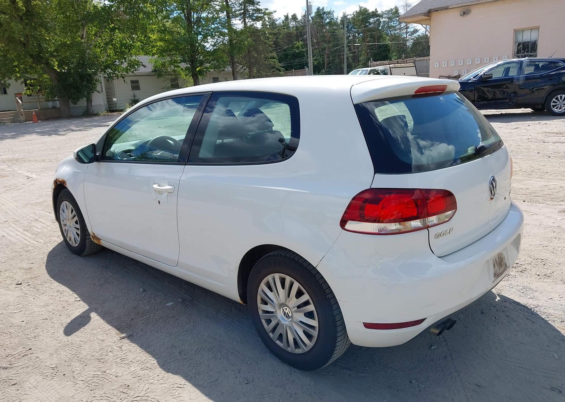2012 VOLKSWAGEN GOLF