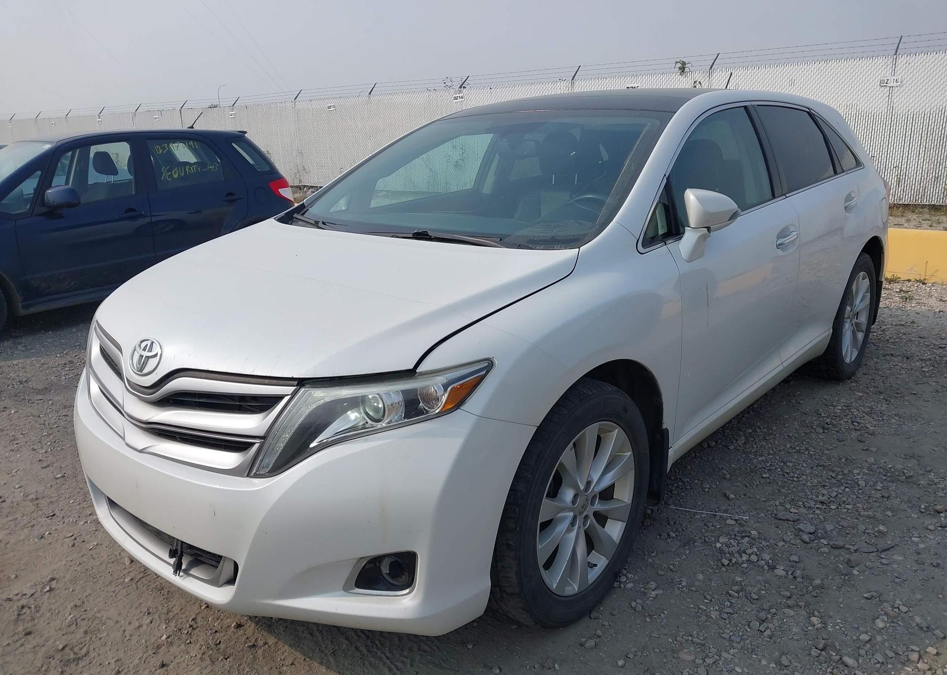 2013 TOYOTA VENZA LE