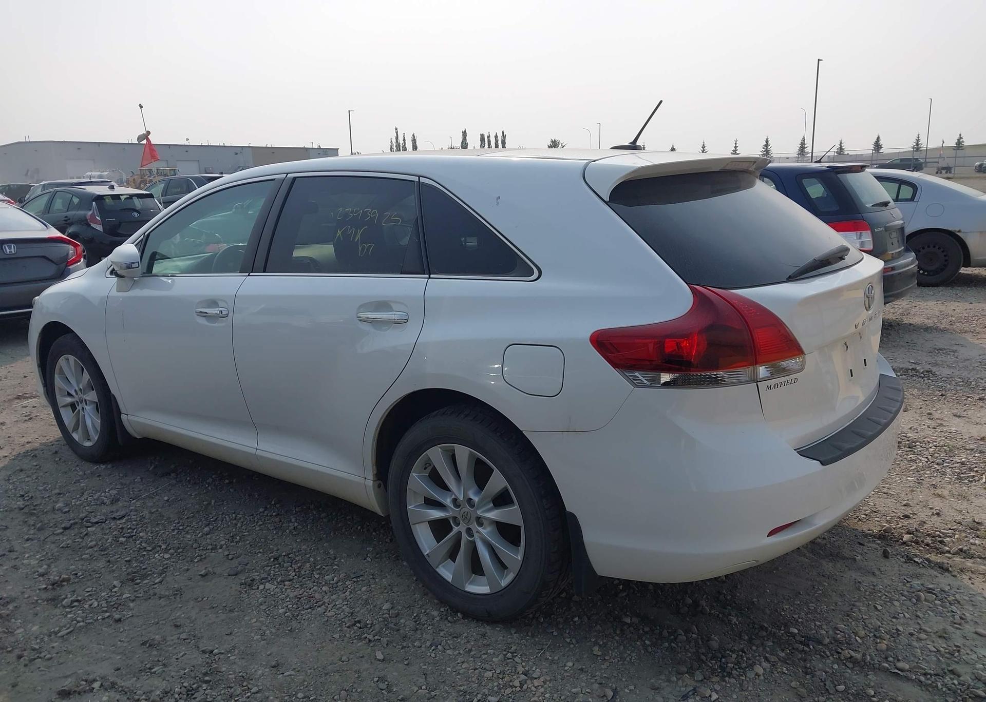 2013 TOYOTA VENZA LE