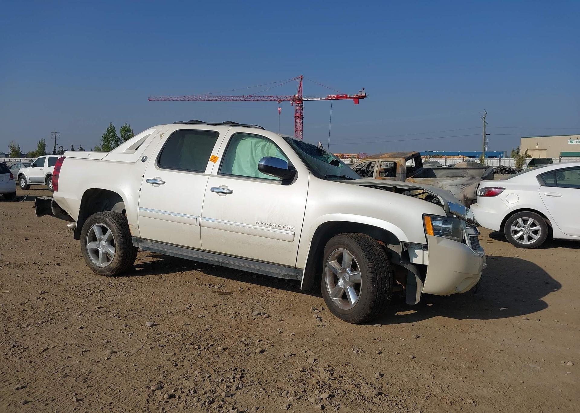 2013 CHEVROLET AVALANCHE LTZ