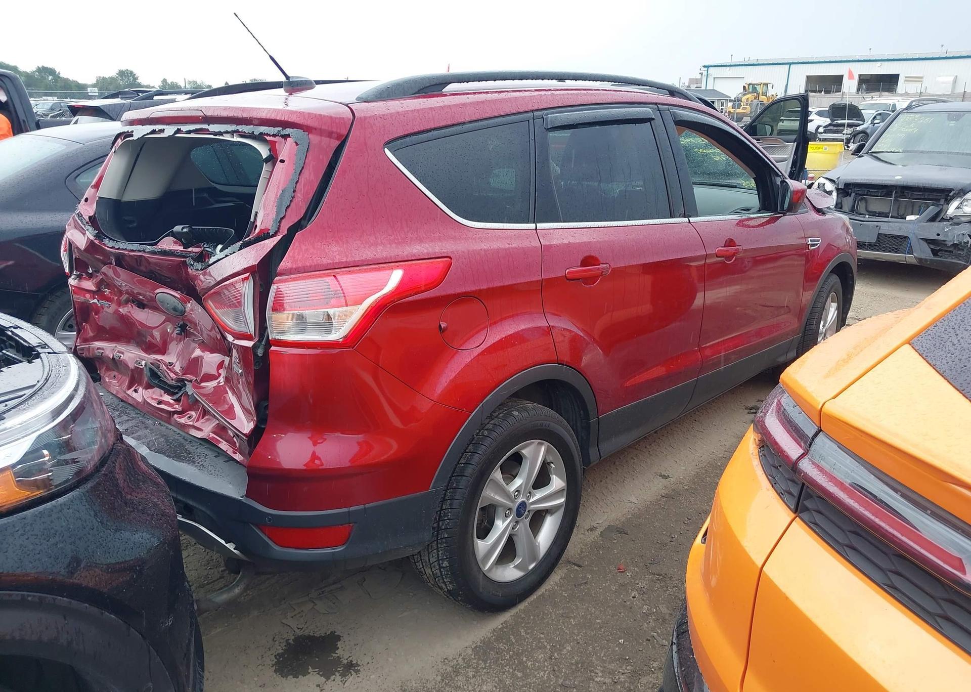 2014 FORD ESCAPE SE