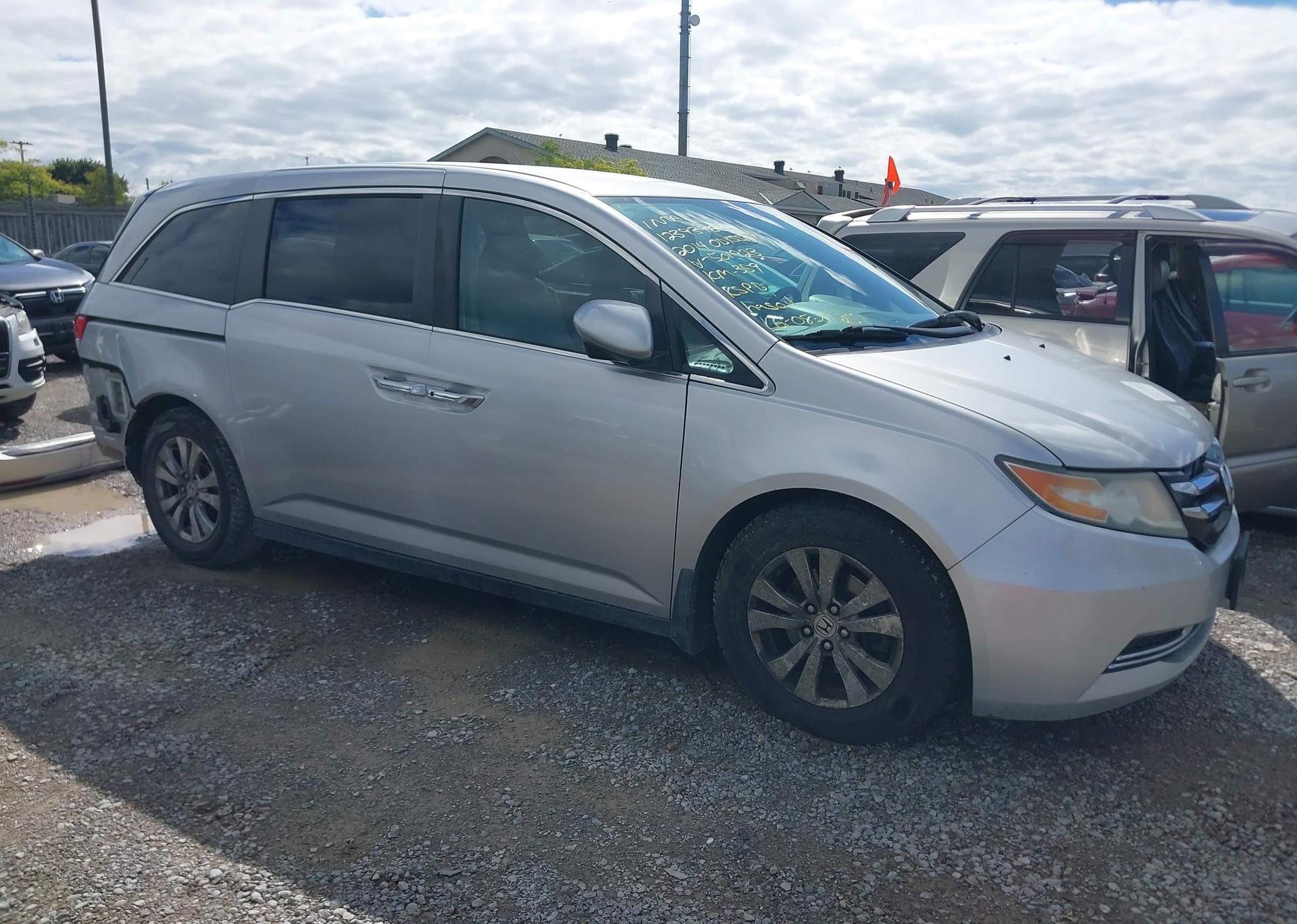 2014 HONDA ODYSSEY