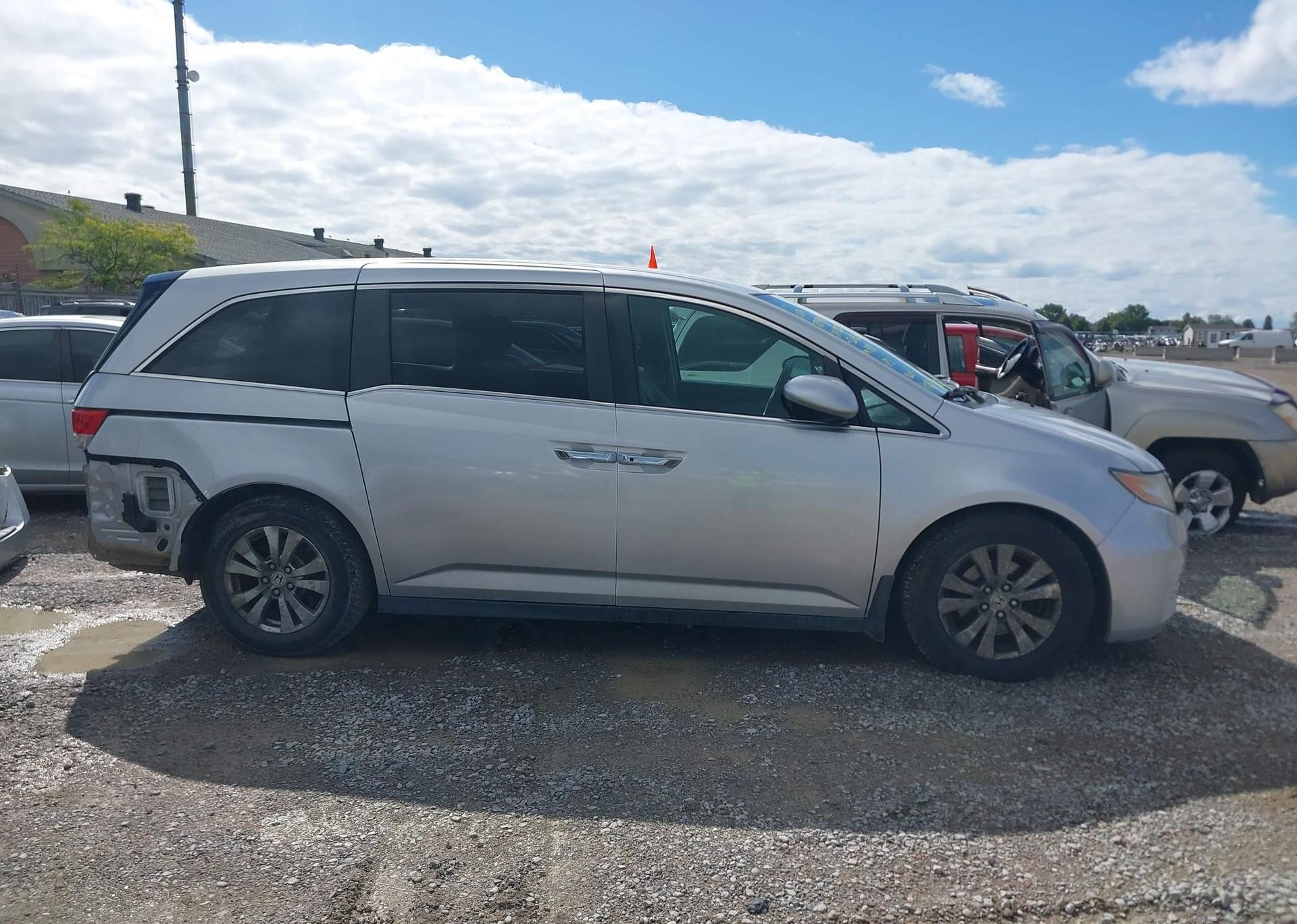 2014 HONDA ODYSSEY