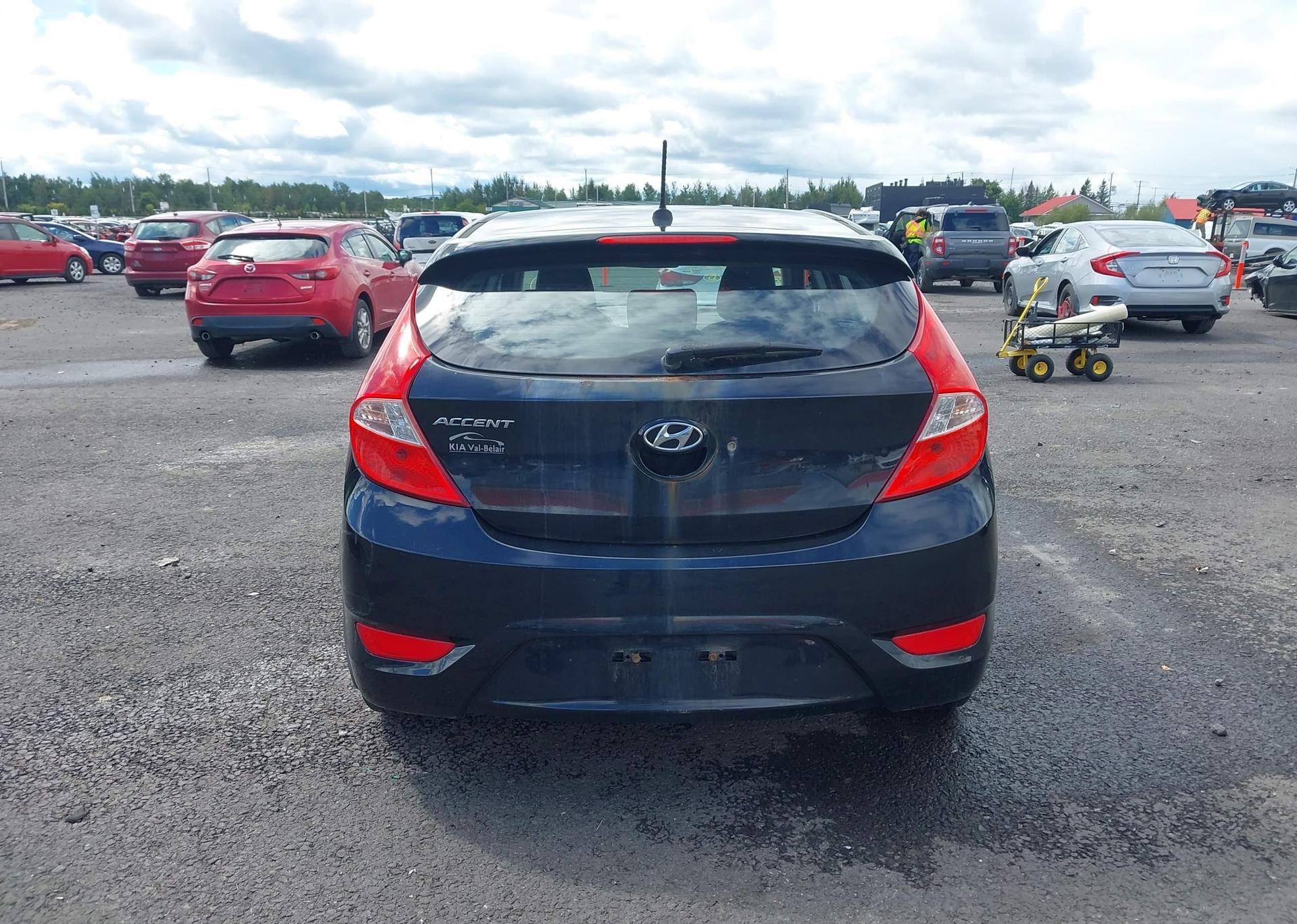 2015 HYUNDAI ACCENT GLS