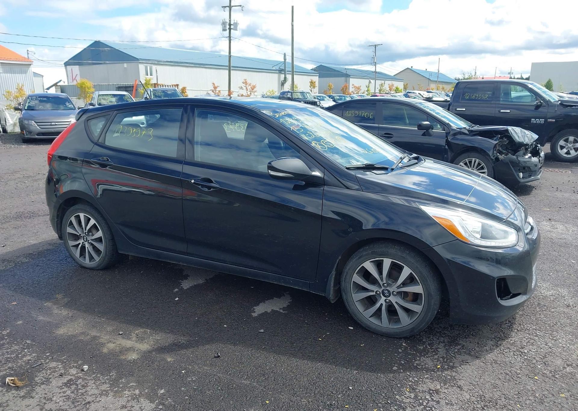 2015 HYUNDAI ACCENT GLS
