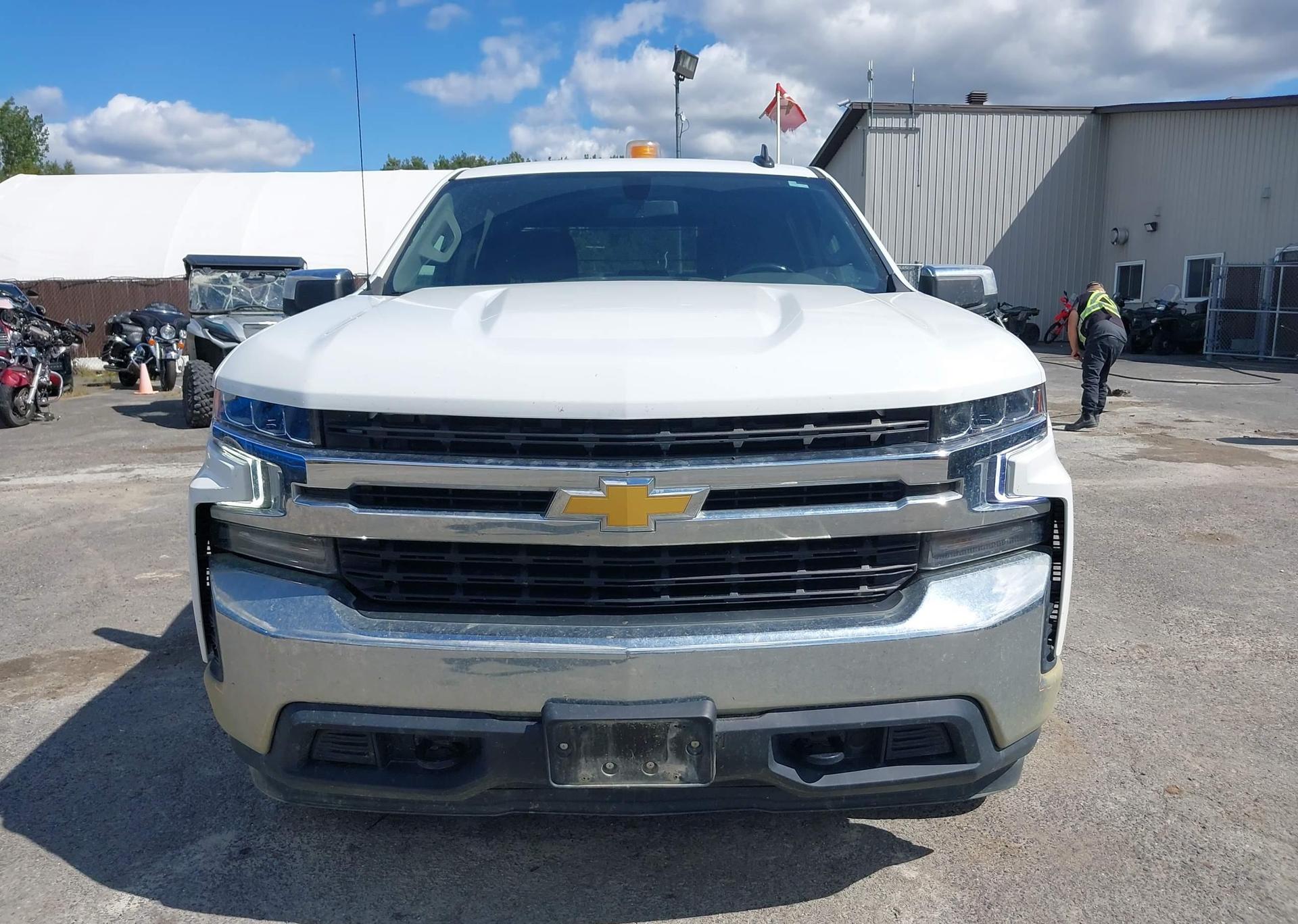 2021 CHEVROLET SILVERADO K1500 LT